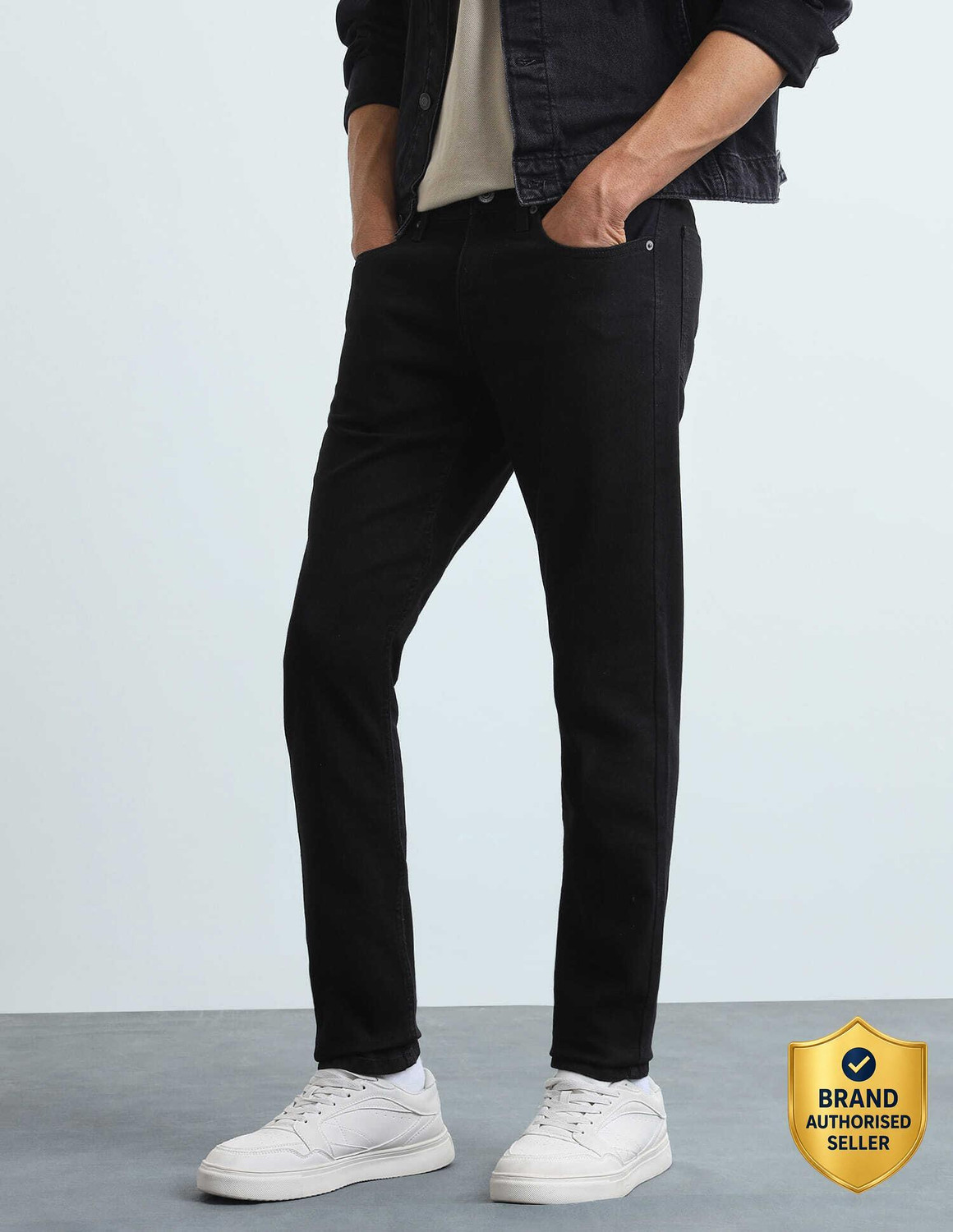 Image of FLYING MACHINE Men Slim Mid Rise Blue Jeans