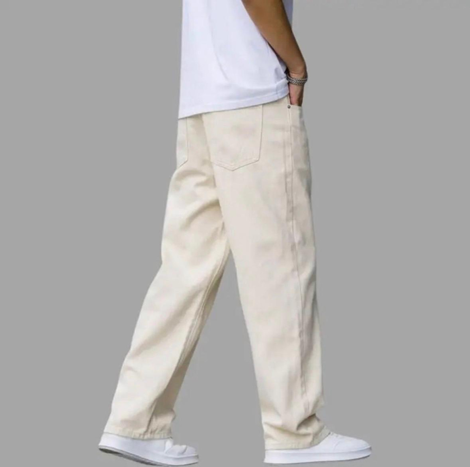Image of DASHING FIT Men Loose Fit Mid Rise Beige Jeans