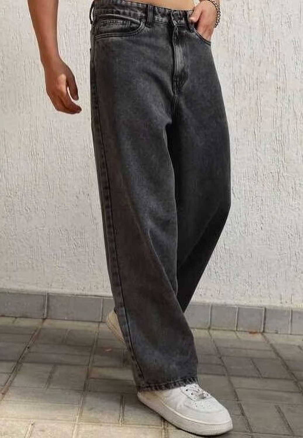 Image of Star4well Men Relaxed Fit Mid Rise Grey Jeans