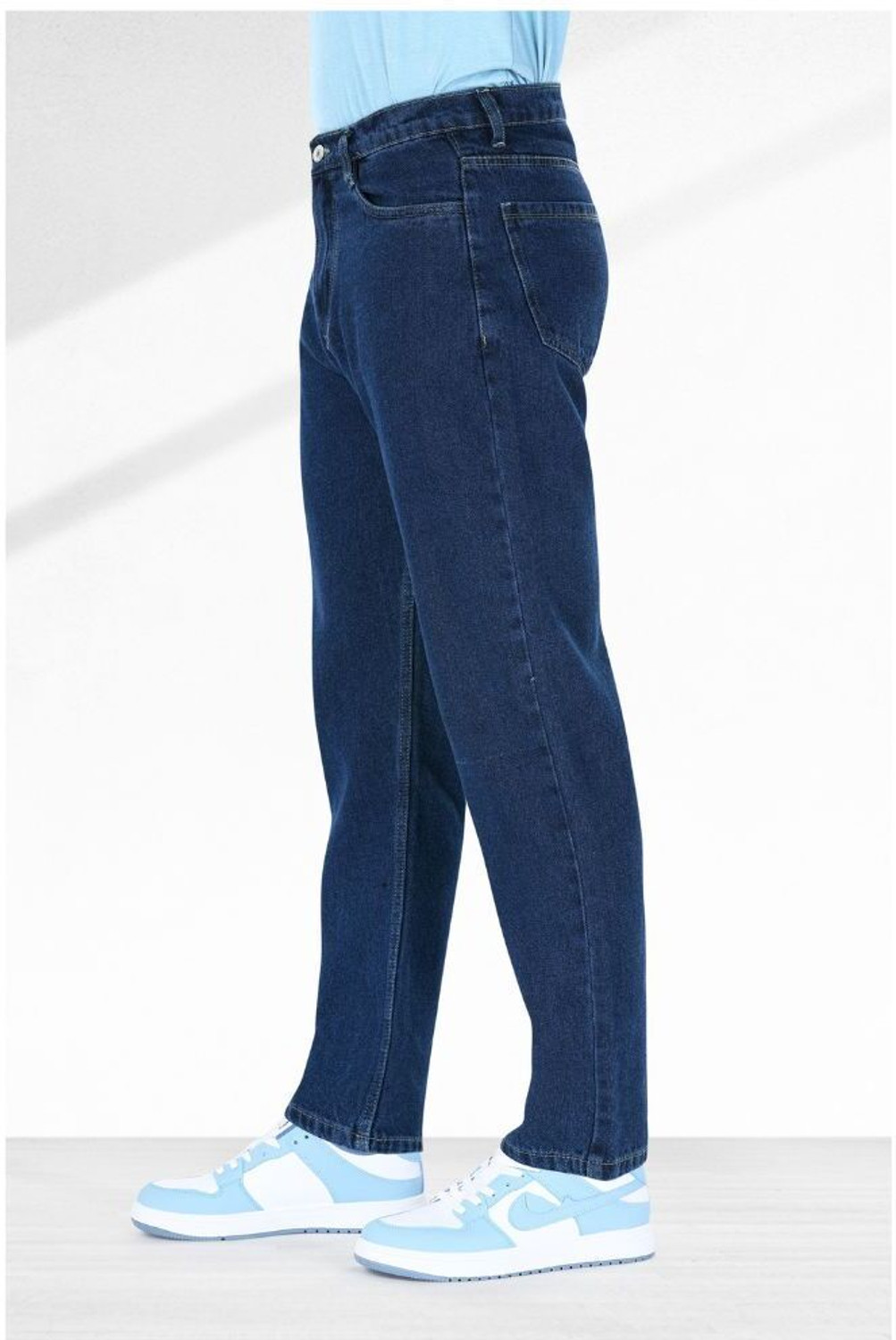 Image of M Q Denim Men Straight Fit Mid Rise Dark Blue Jeans