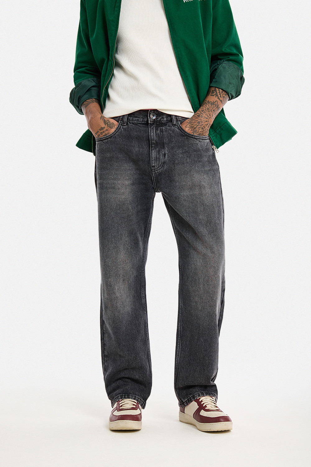Snitch Men Straight Fit Mid Rise Black Jeans - Image 1