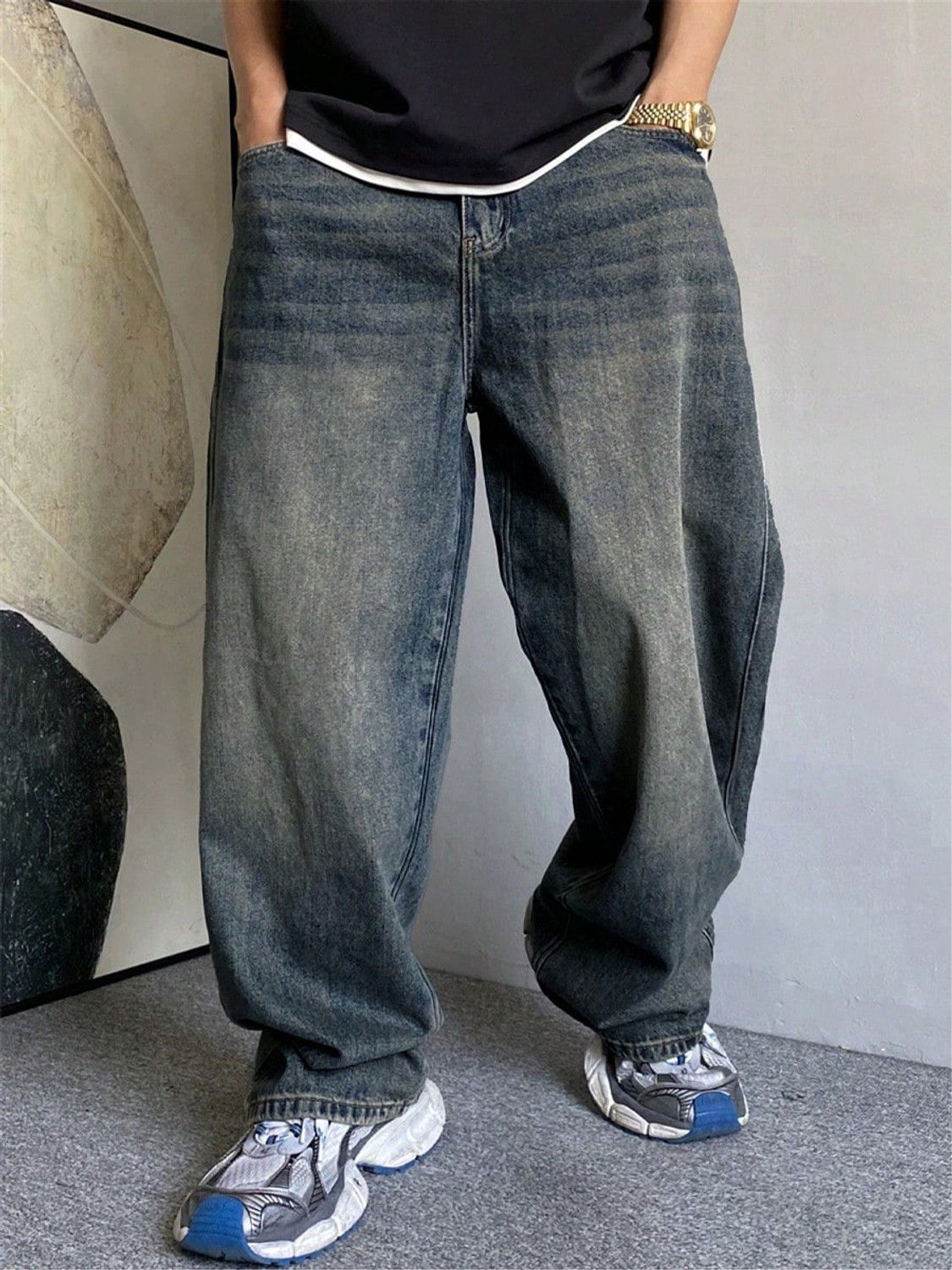 Image of Leriya Fashion Men Loose Fit High Rise Light Blue Jeans