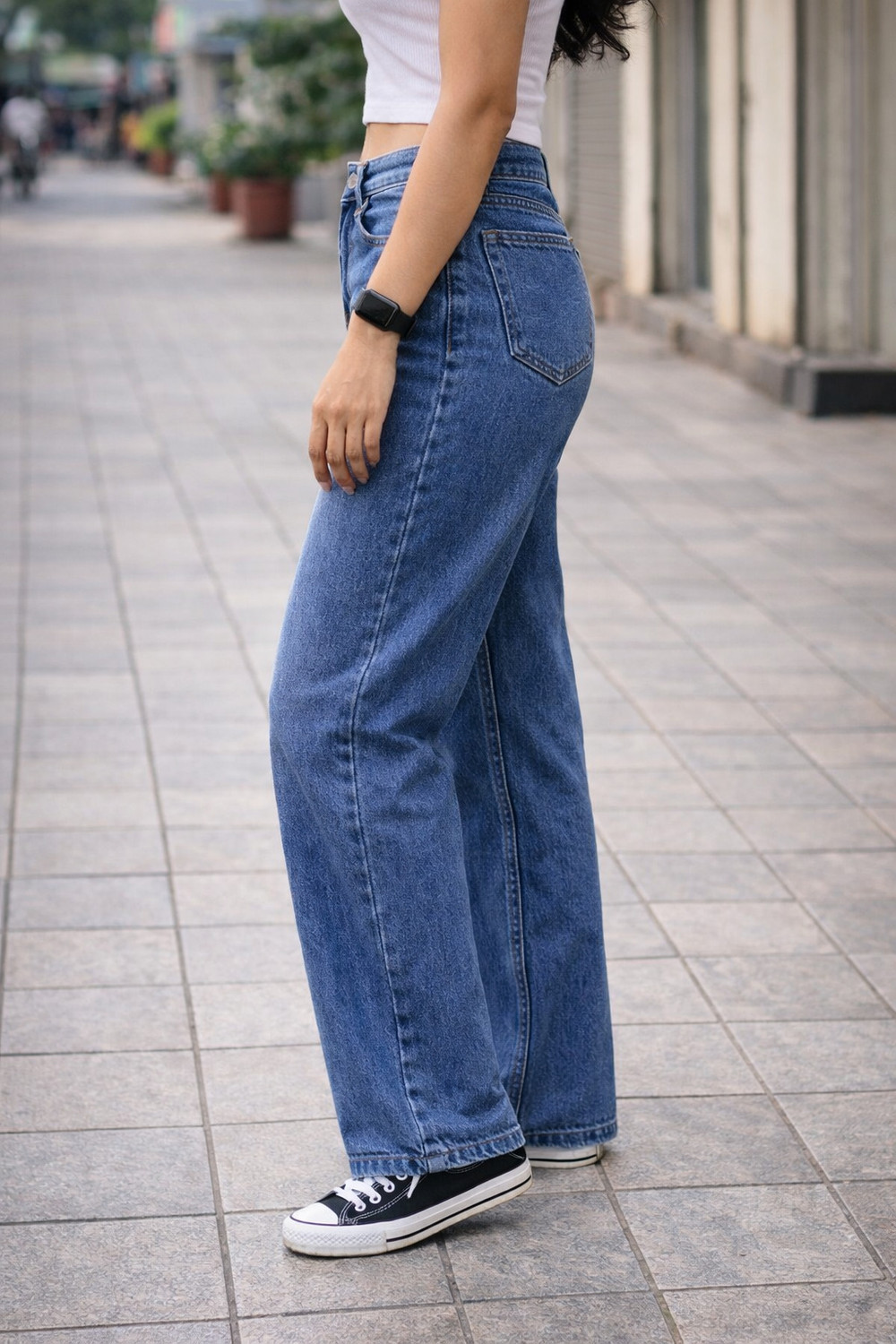 Image of LEDGE&EDGE Women Straight Fit High Rise Blue Jeans