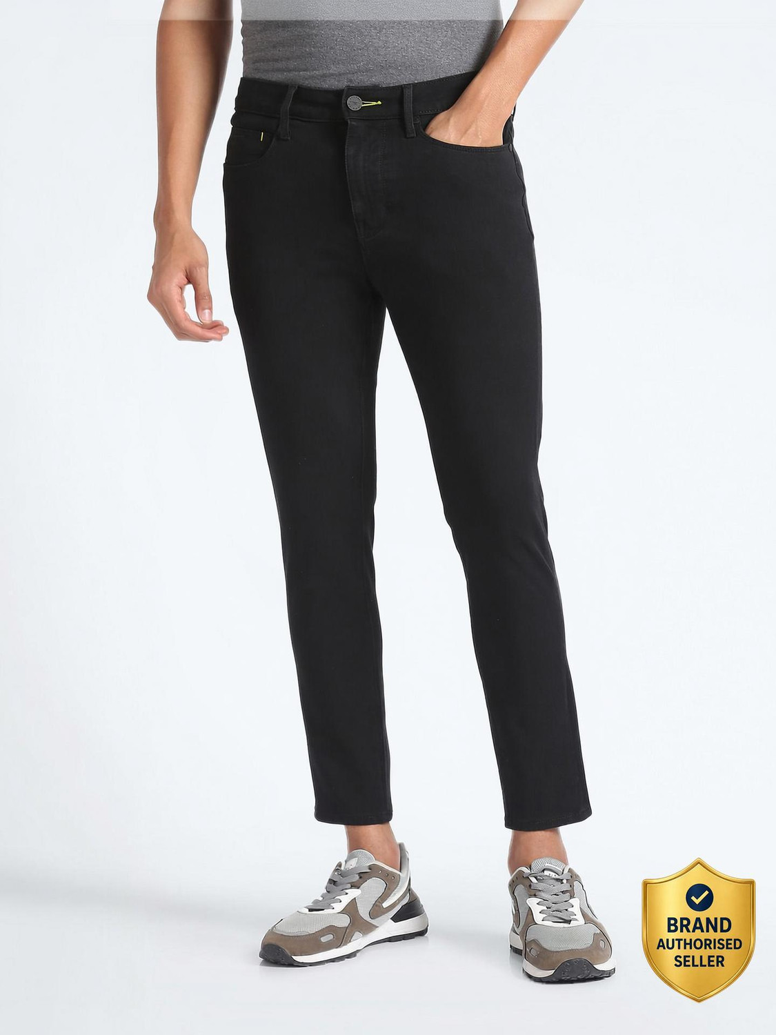 Image of FLYING MACHINE Men Skinny Mid Rise Black Jeans