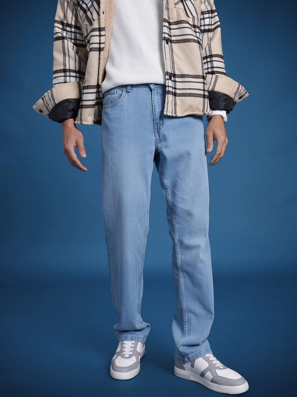 Roadster Men Straight Fit Mid Rise Blue Jeans - Image 1