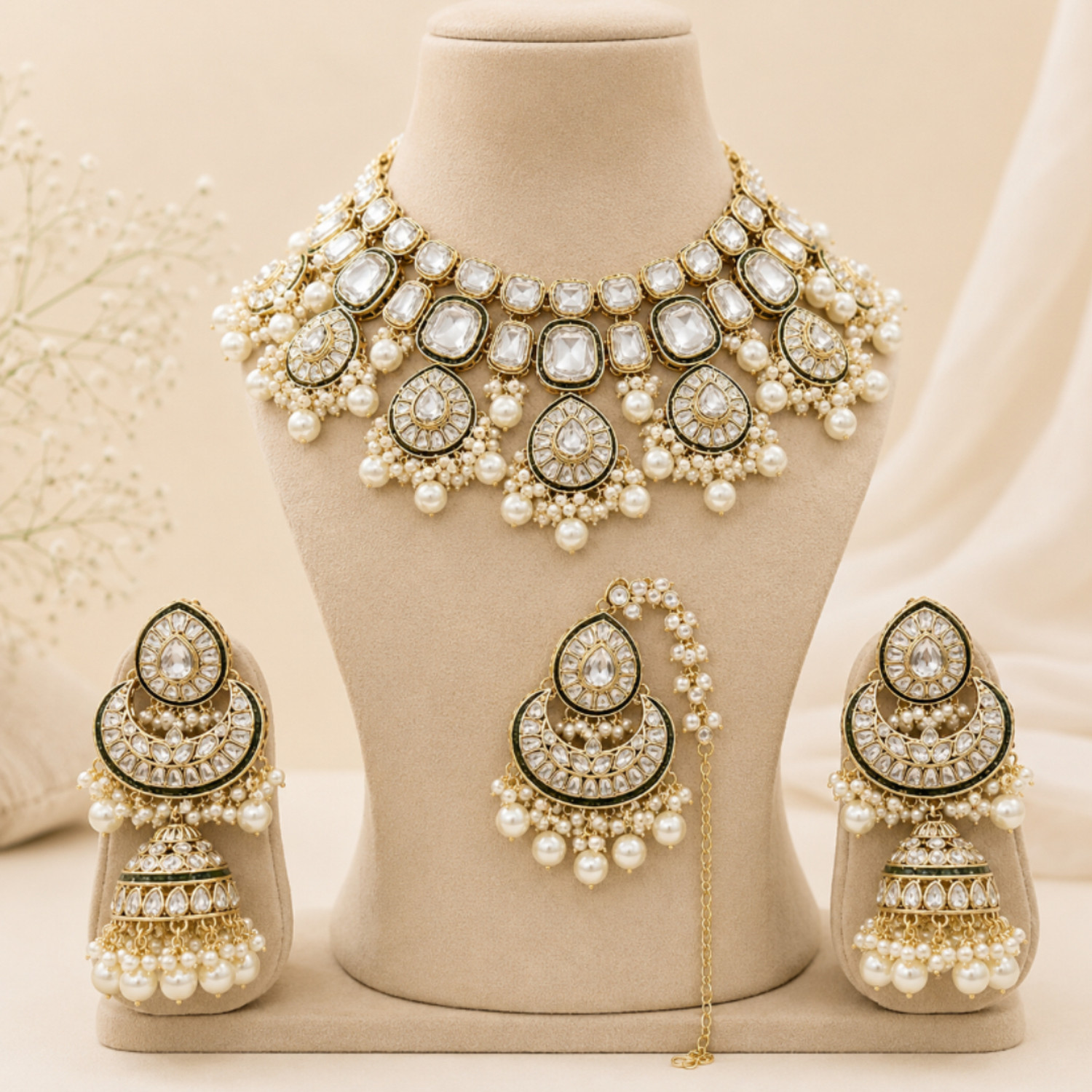 Image of YFJ Alloy Gold-plated White Jewel Set (Pack of 4)