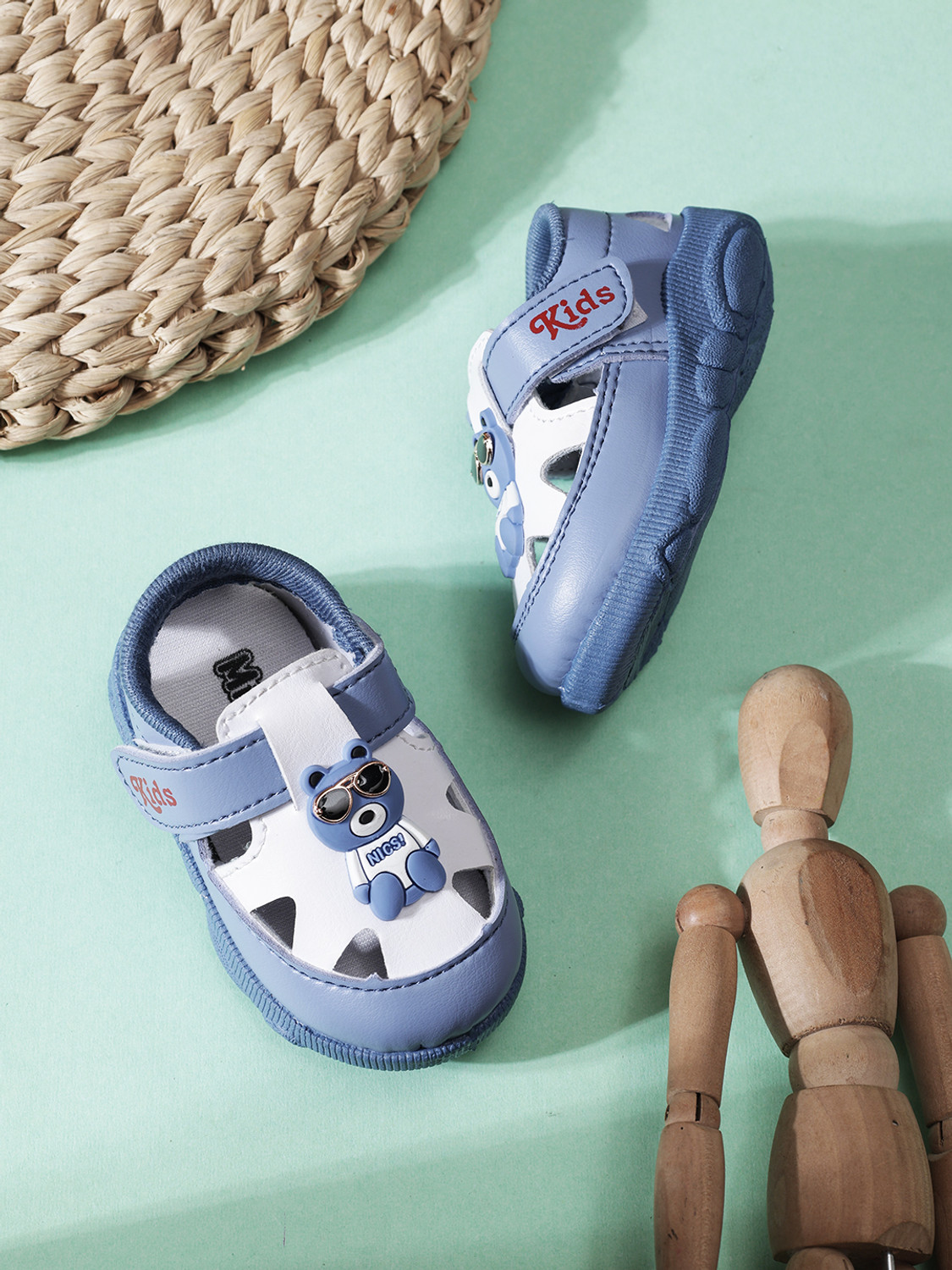 Image of Rizona Goofy Sling Back Clogs For Boys & Girls (Beige , 2.5-3 Years)