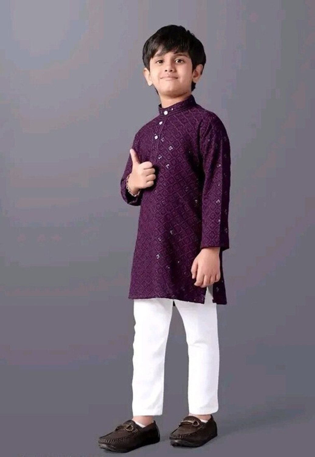 Image of SG YUVRAJ Solid Pure Cotton Straight Kurta for Boys (Black)
