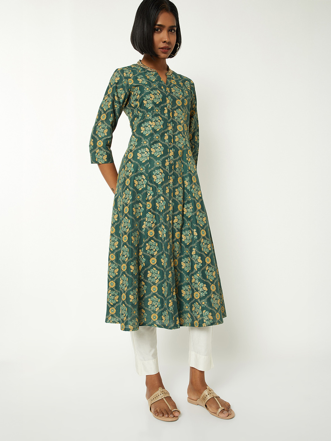Image of Adab chikan handicraft Self Design Chanderi A-line Kurta for Women (Green)