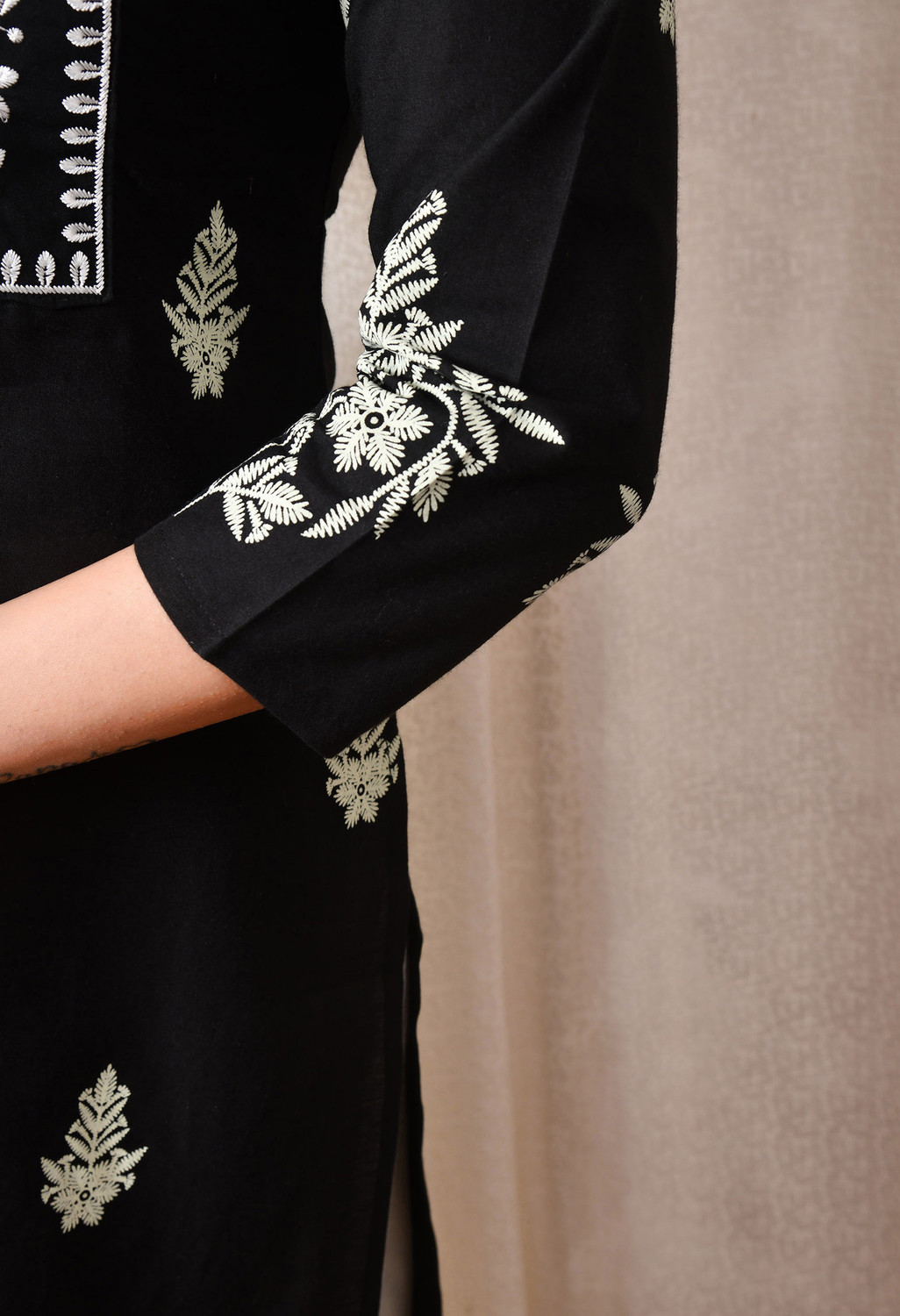 Image of KJFAB Printed Pure Cotton Straight Kurta for Women (Black)