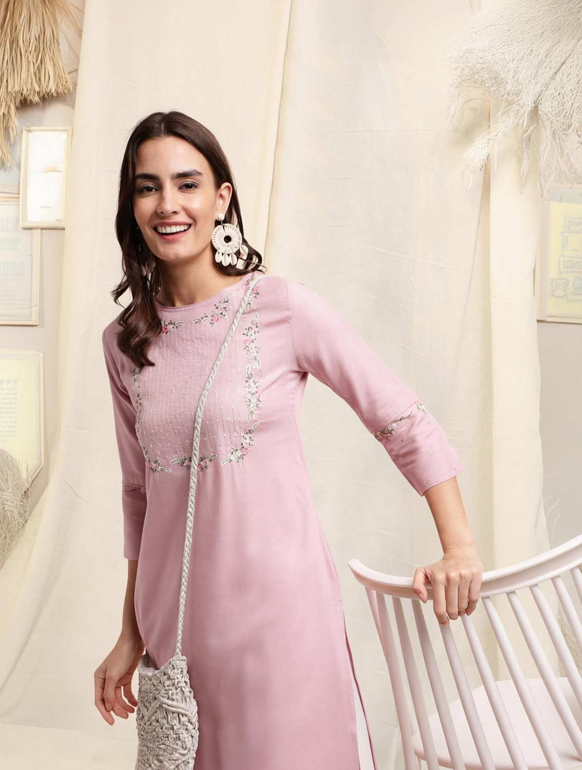 Image of MIRCHI FASHION Embroidered Viscose Rayon Straight Kurta for Women (Black)