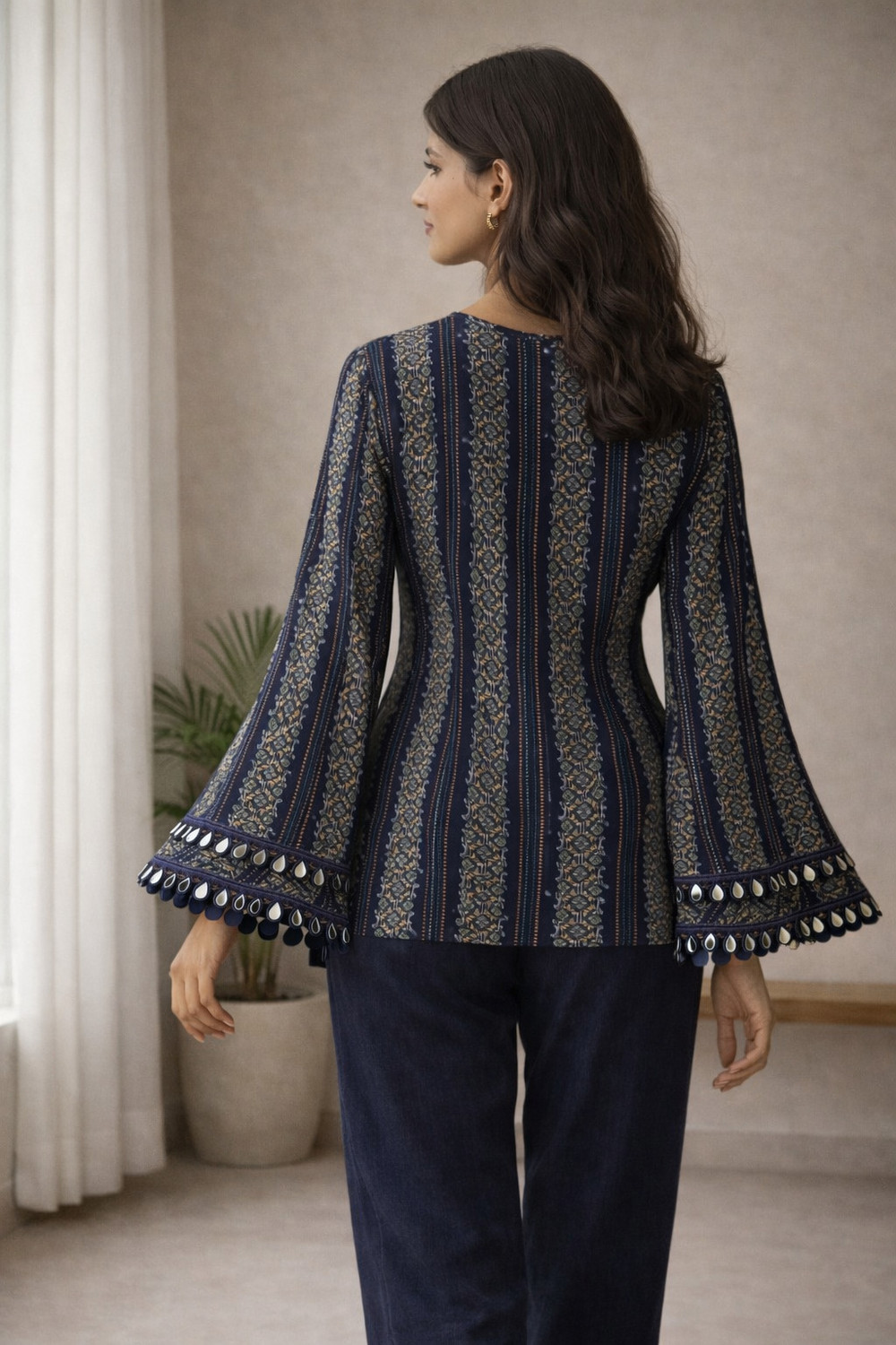 Image of Donne Tenaci Striped, Printed, Embellished Cotton Blend Straight Kurta for Women (Blue)