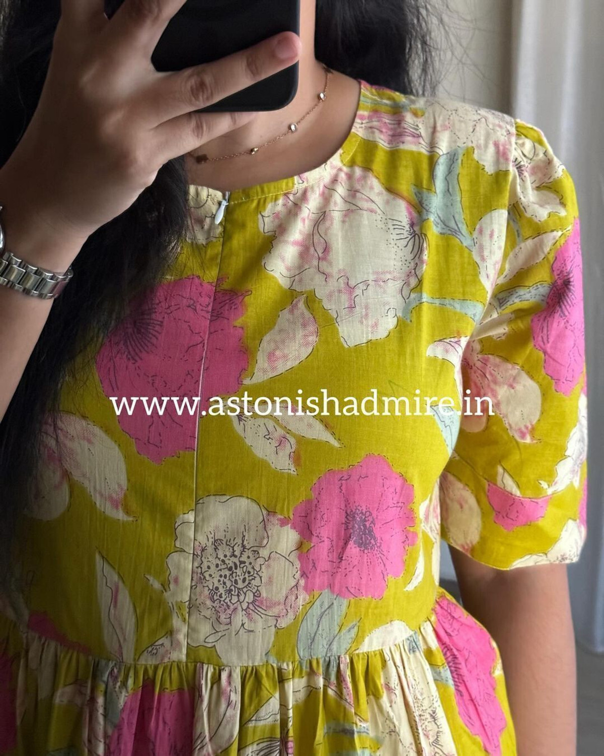 Image of MANRA CREATION Ikat Cotton Rayon Anarkali Kurta for Women (Green)