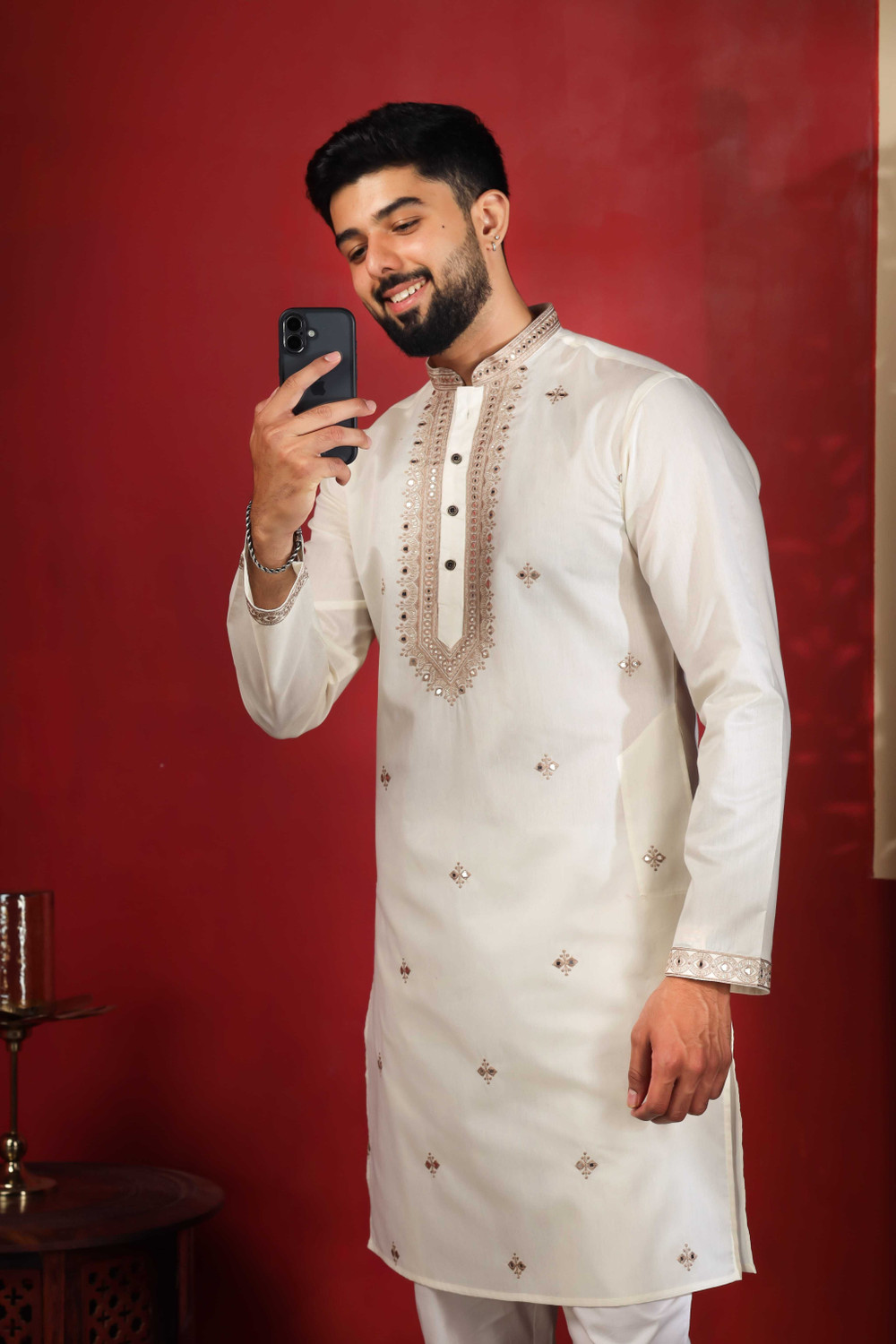 Svatantra Embroidered Cotton Blend Straight Kurta for Men - Image 1
