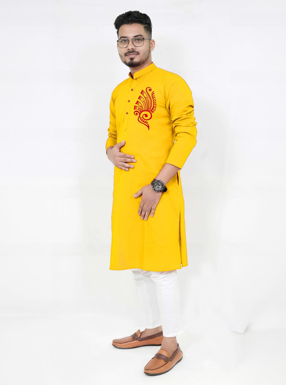 Image of Ethnic Corner Solid Cotton Blend Straight Kurta for Men (Yellow)