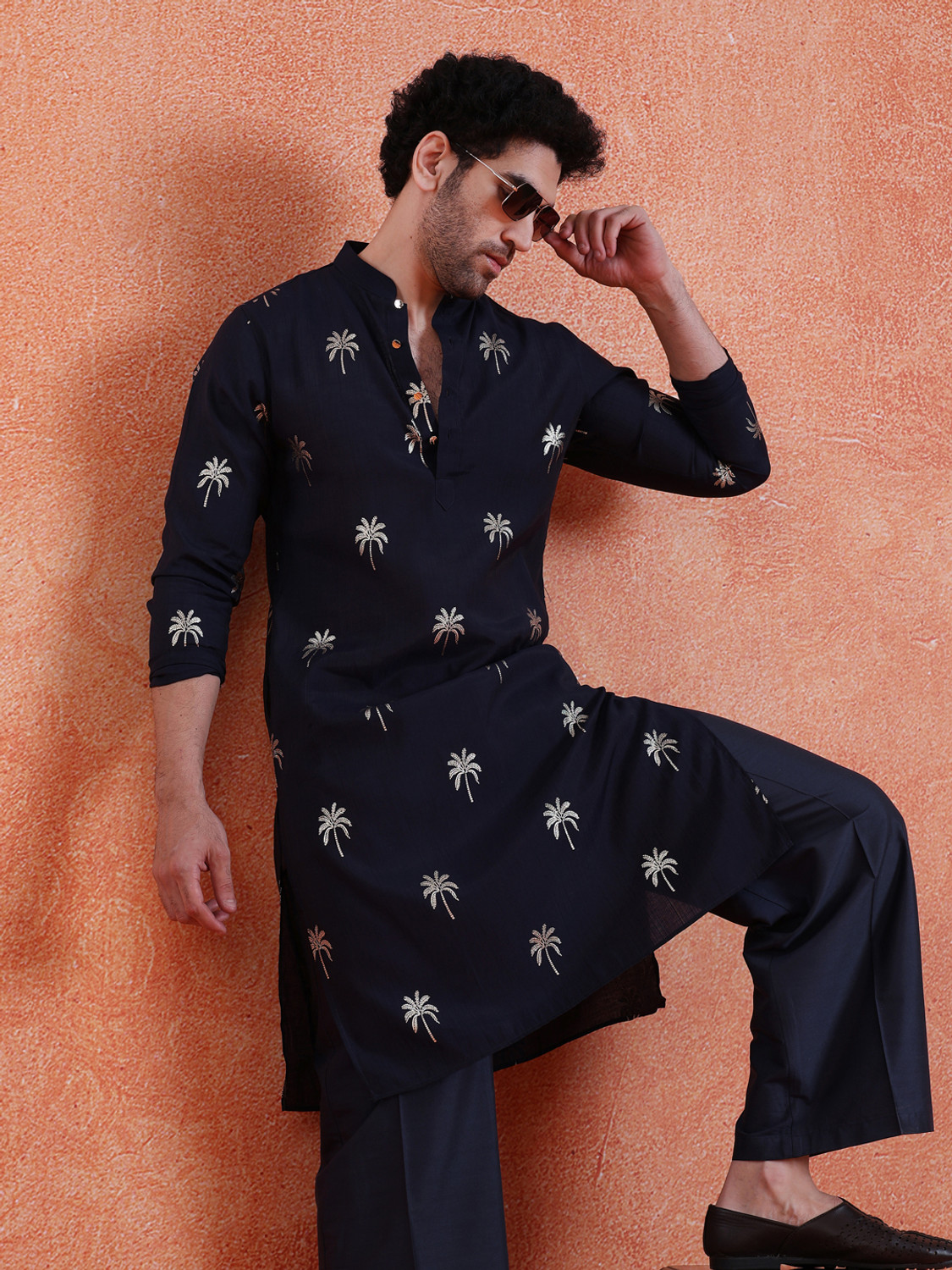 Image of Kisah Printed Viscose Rayon Straight Kurta for Men (Blue)