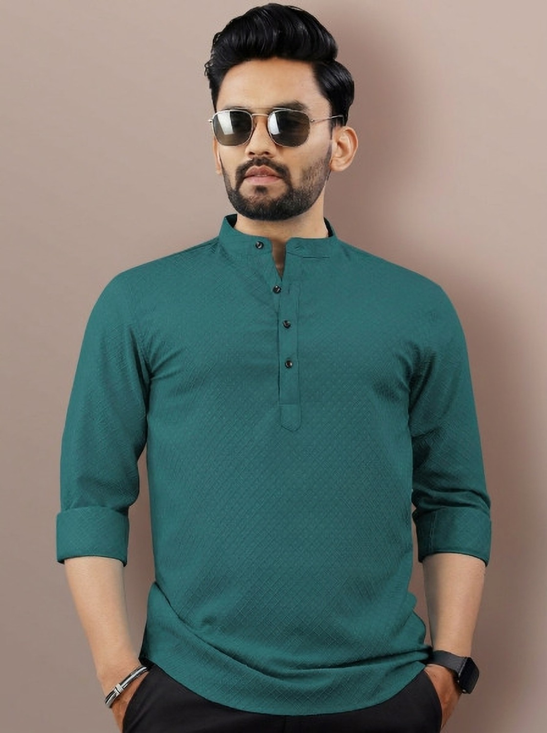 Image of LEVINTA Solid Cotton Blend Straight Kurta for Men (Pink)