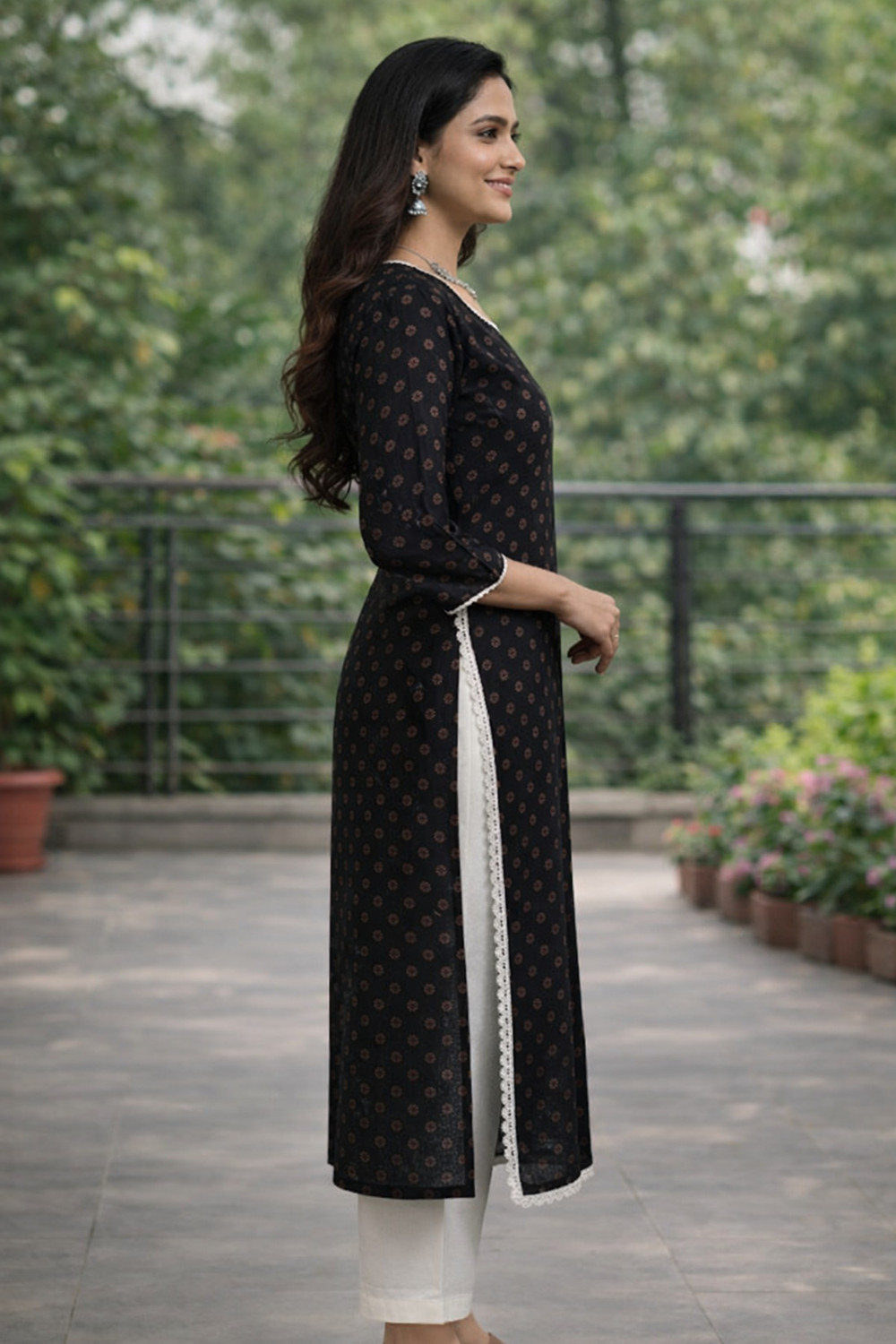 Image of Peachy Robes Printed Viscose Rayon Straight Kurta for Women (Black)