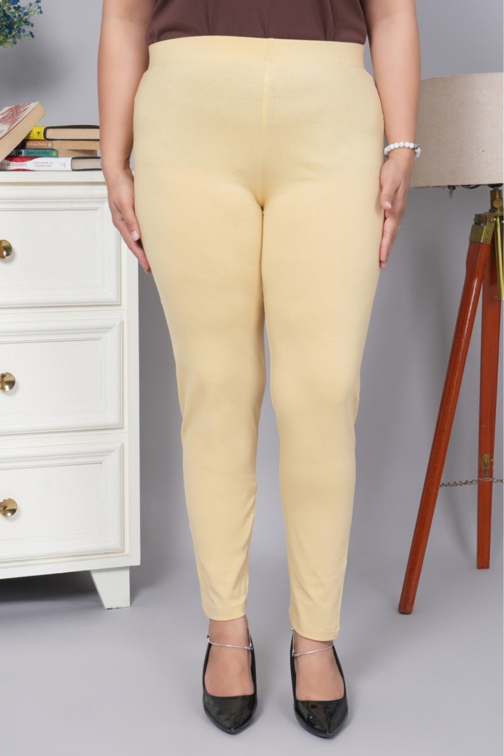 Image of GO COLORS Ankle Length Western Wear Legging (Green, Solid)
