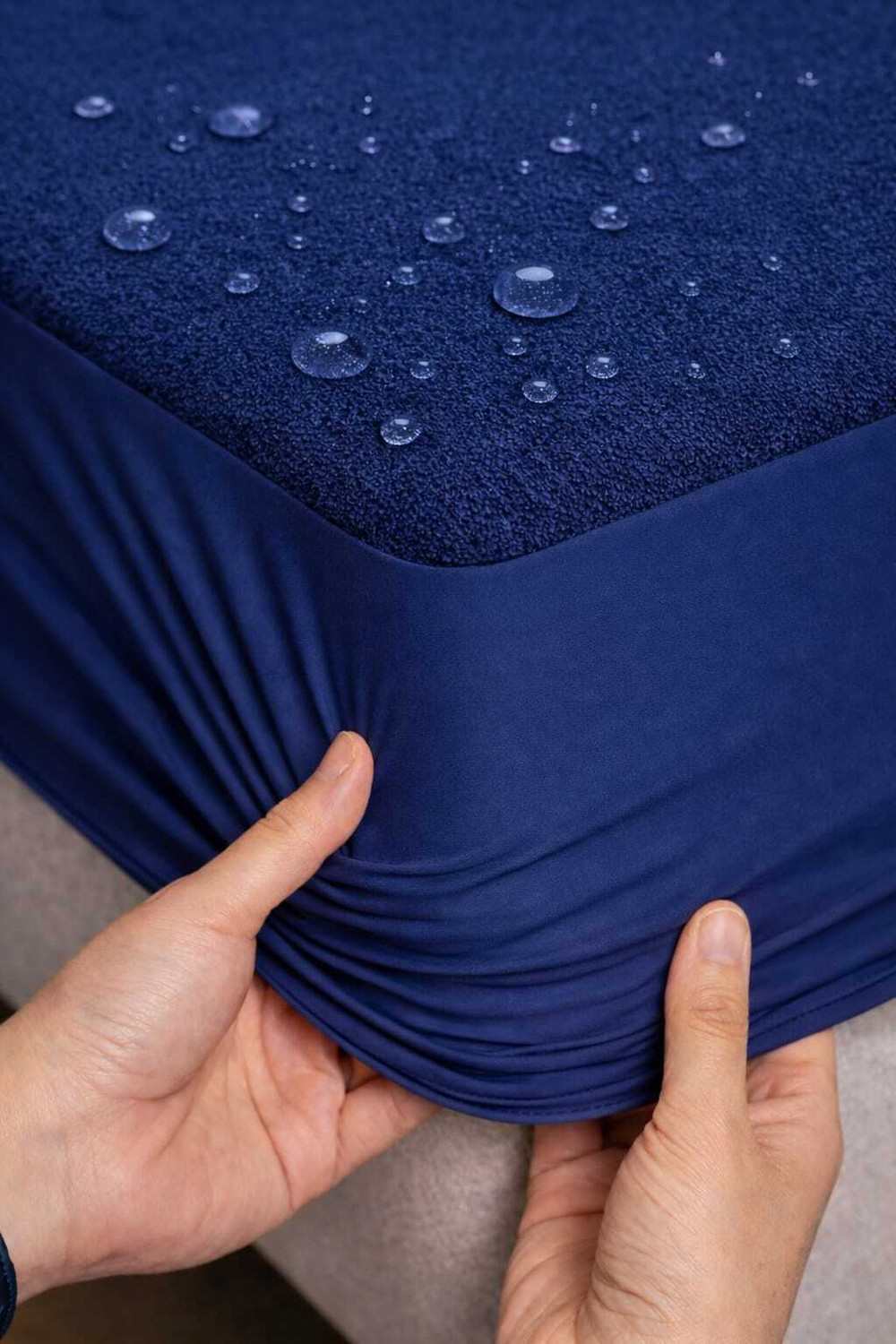 Image of CRAZY WORLD Double, King Size Fitted Nylon, Polyster Breathable, Stretchable, Waterproof Mattress Cover (198.12 cm x 182.88 cm, Brown)