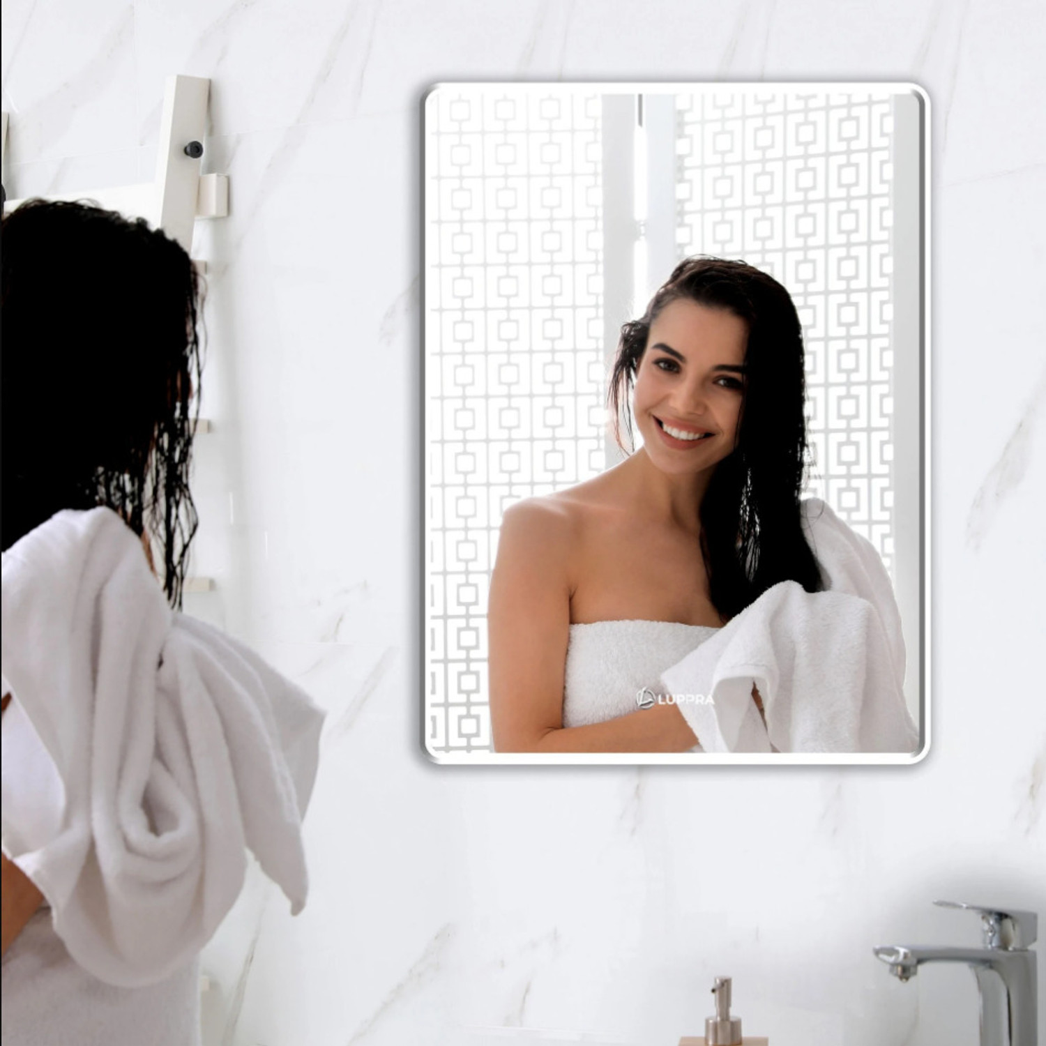 Image of kendra 52364 Bathroom Mirror (Round)