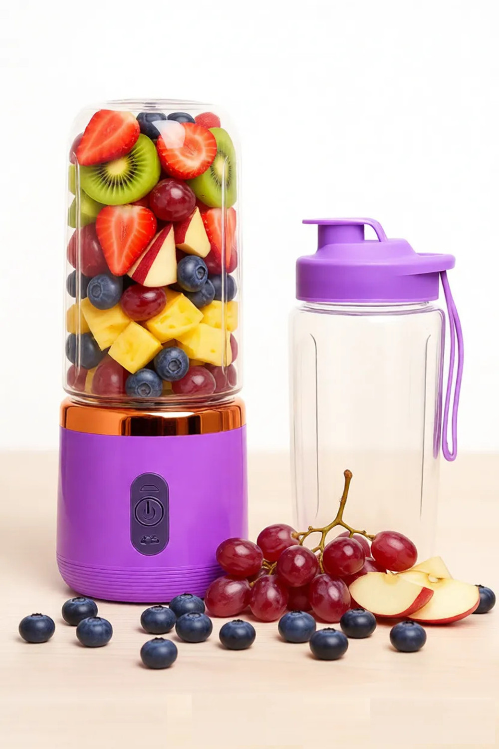 Image of Tenring Shakes & Protein Drinks - Compact & Powerful 6-Blade Design 240 W Juicer (Black USB Portable Juicer Blender - 6 Blade Powerful Personal Blender | 1 Jar | Black)