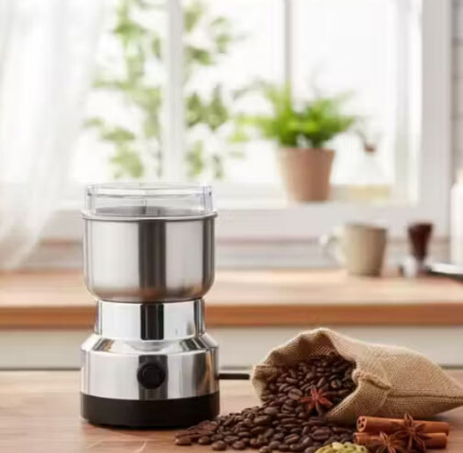 Image of Tenring Shakes & Protein Drinks - Compact & Powerful 6-Blade Design 240 W Juicer (Black USB Portable Juicer Blender - 6 Blade Powerful Personal Blender | 1 Jar | Black)