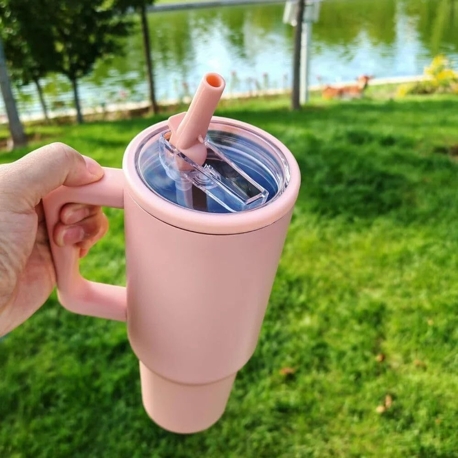 Image of Future shop Stainless Steel Insulated Travel Tumbler with Handle, Straw & Leak-Resistant Lid Stainless Steel Tumbler (1200 ml)