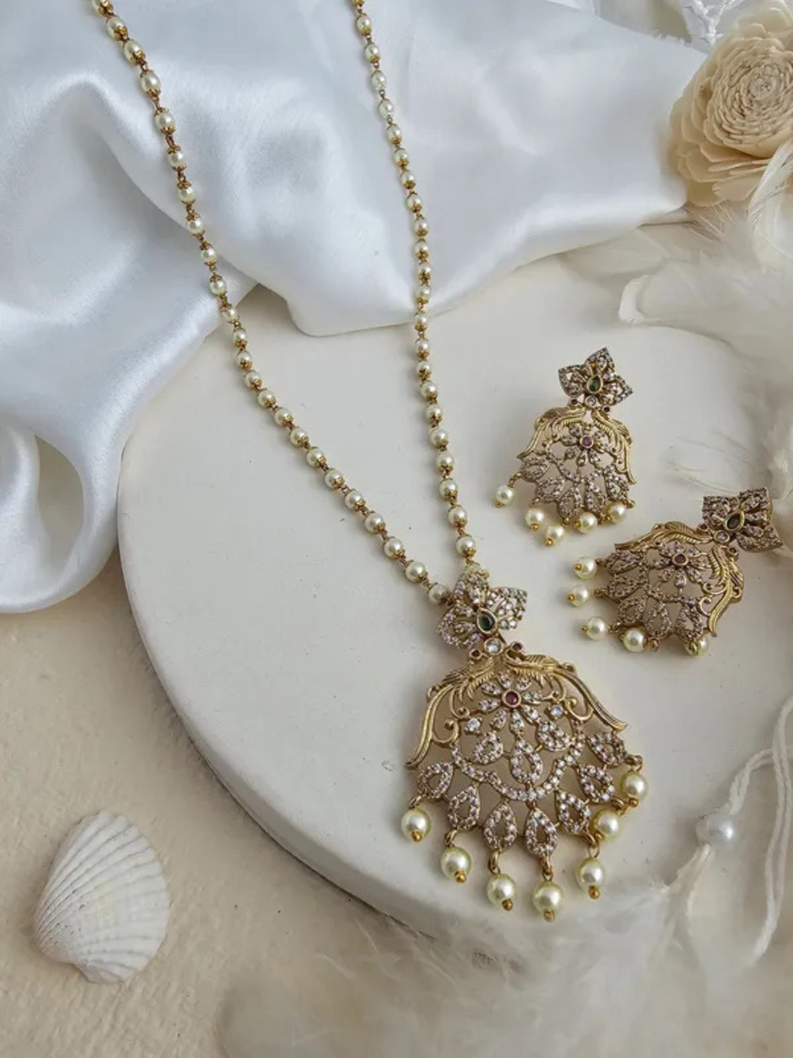 Image of Kalika Brass Gold-plated Gold Jewel Set (Pack of 1)