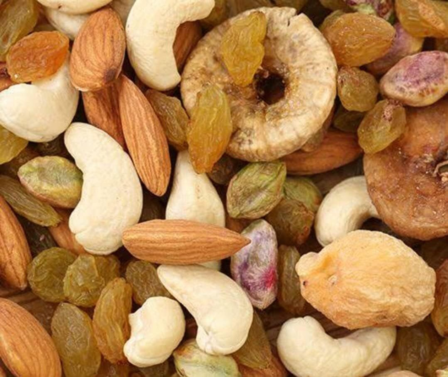 Image of Marwar Bites Premium Mixed Dry Fruits Crunchy Snack for All Ages Gifting Almonds, Apricots, Cashews, Dates, Figs, Pistachios, Raisins, Walnuts (1 x 500 g)