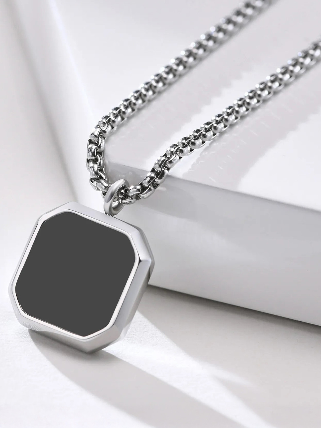 Utkarsh Geometric Black Square Natural Stone Locket Necklace - Image 1