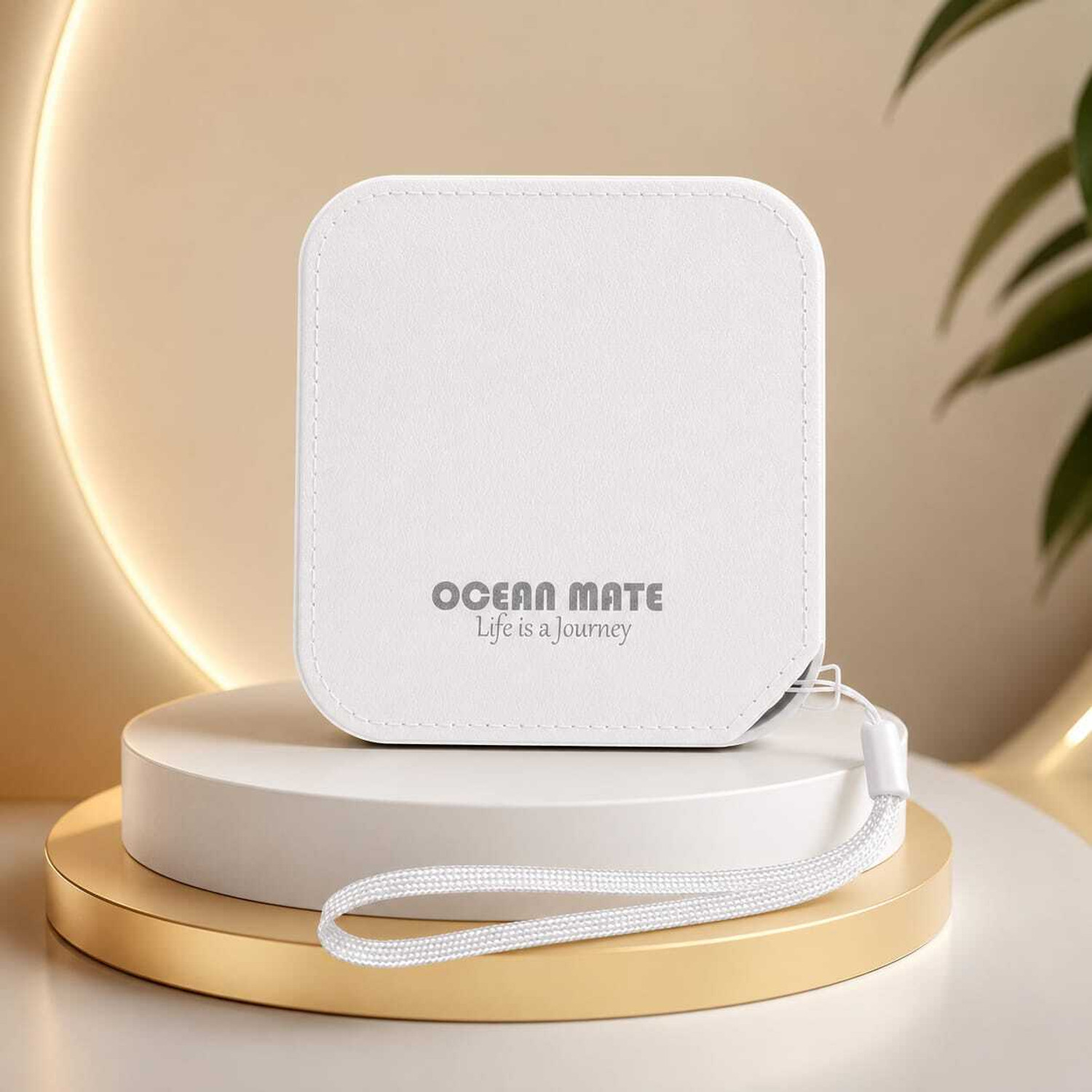 OCEAN MATE 5000 mAh 8W Mini White Power Bank - Image 1