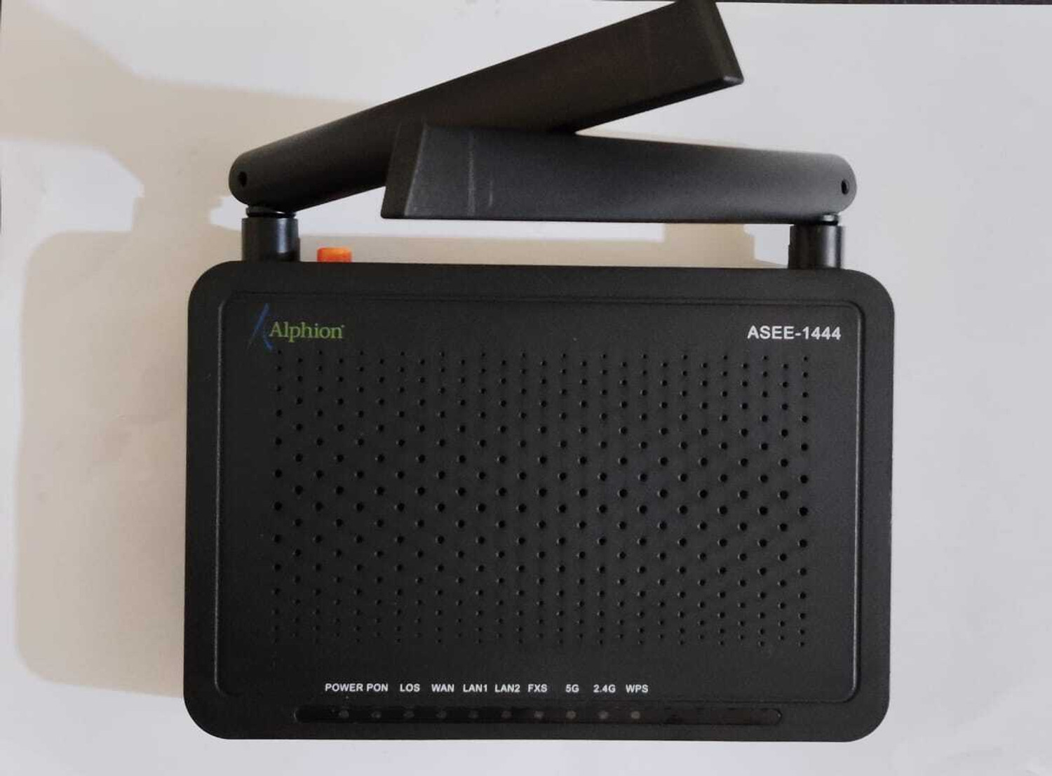Image of alphion ASEEE-1444 ONT GPON AND EPON Wireless Router 5 GHz, 2.4 GHz 1200 Mbps Wifi Speed Dual Band External Antenna Access Point Mode, Ethernet (Cable Broadband), Both (Ethernet and ADSL) (Black)