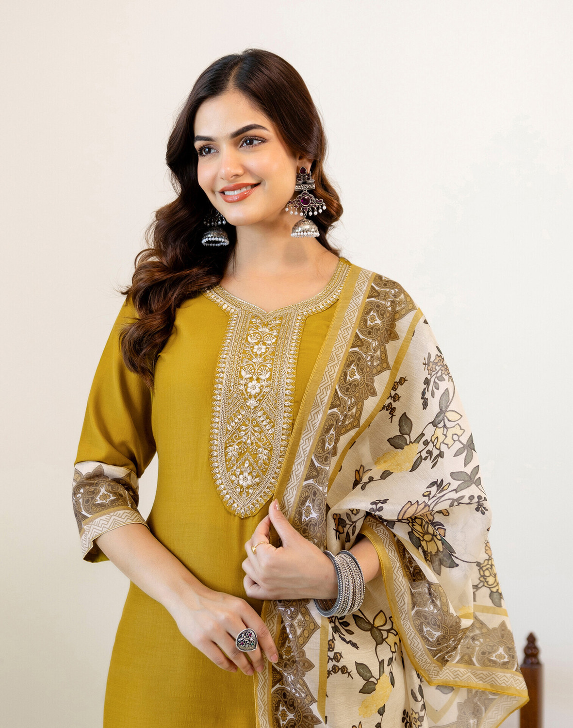 Image of Jaipuri Collection Women's Trending Solid kurta set Embroidered Kurta, Trouser /Pant & Dupatta Set