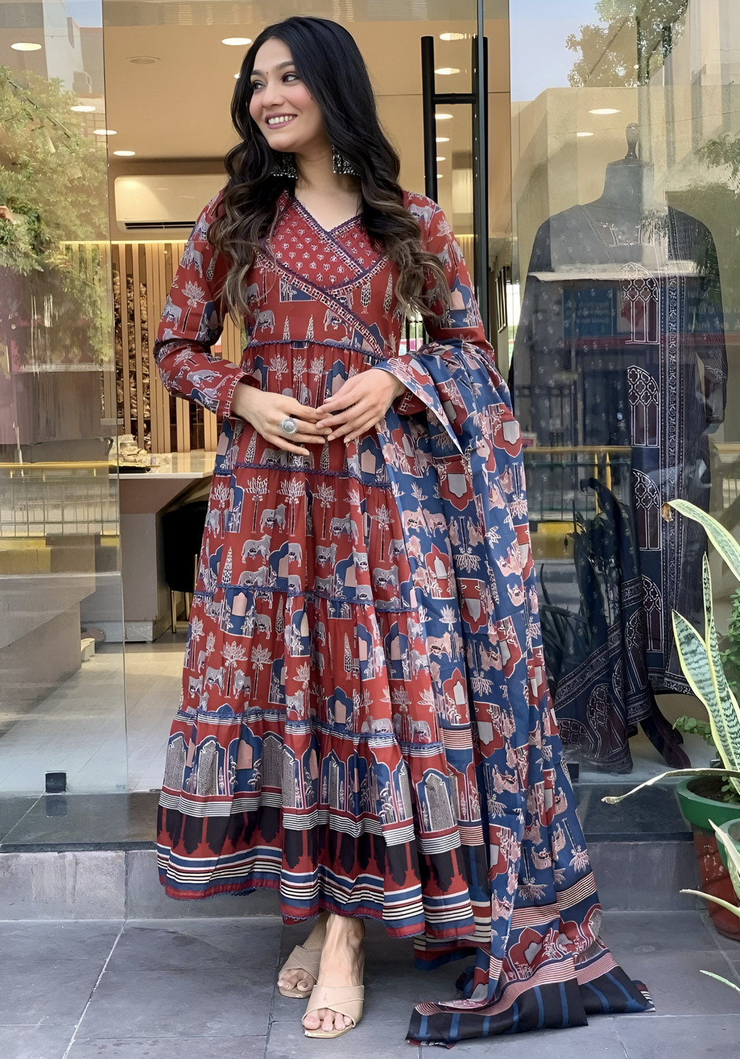 Image of Klosia Printed Kurta, Trouser /Pant & Dupatta Set