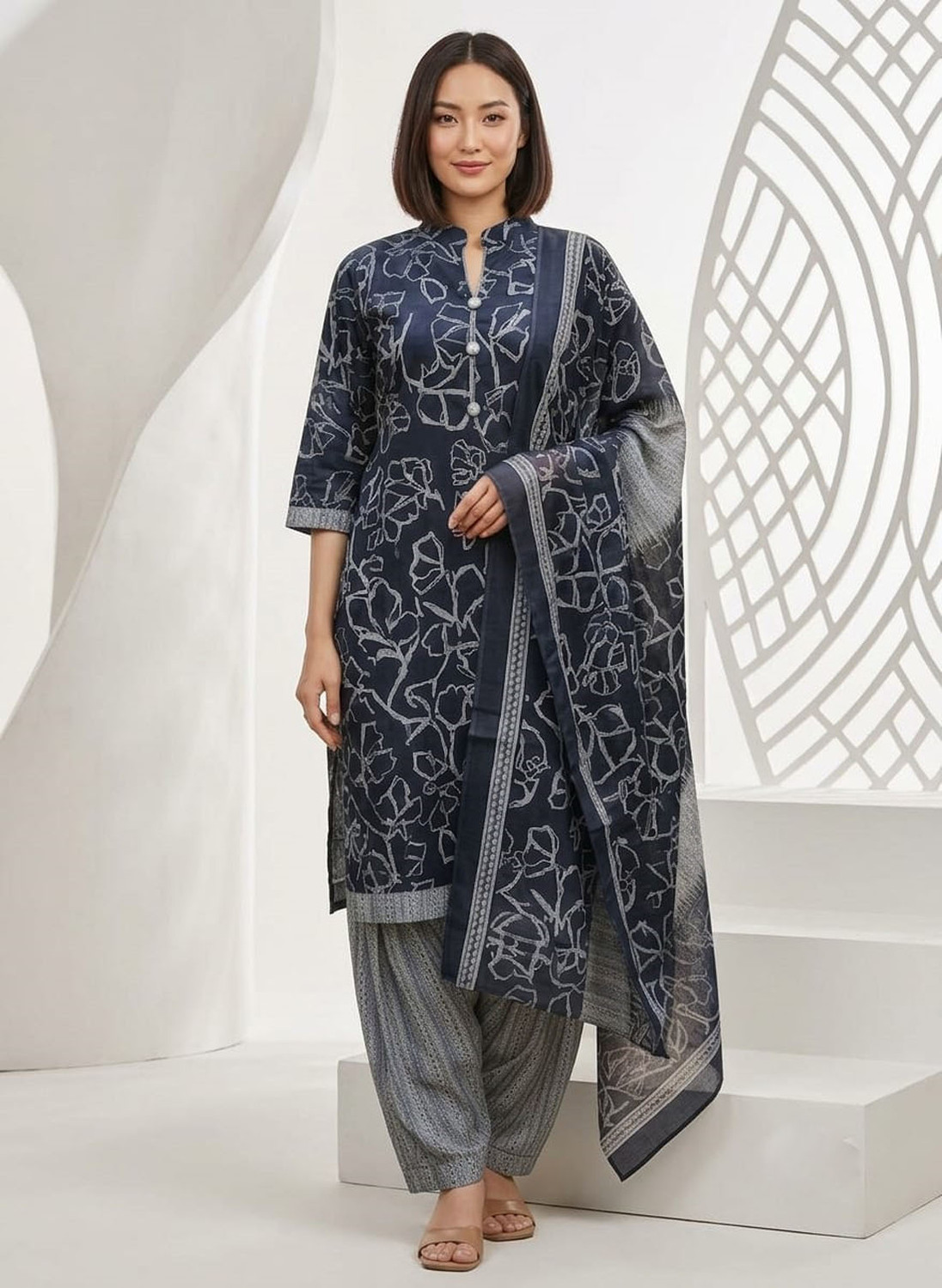 Image of SEWDHAGA Printed Kurta, Salwar & Dupatta Set
