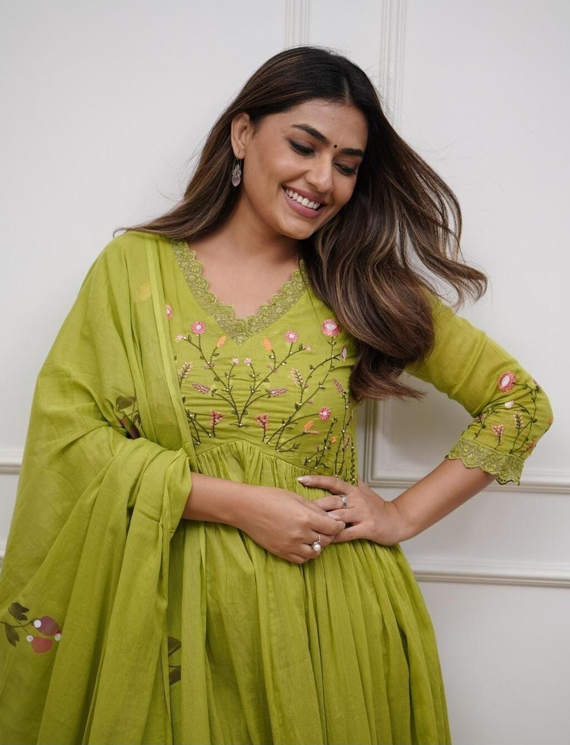 SSART Embroidered Anarkali Kurta Set - Image 6