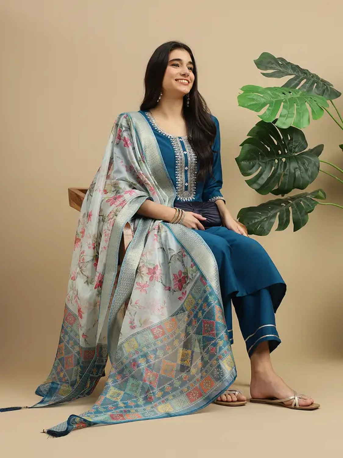 Image of HouseOfCommon Women Cotton Blend Kurta Pant Set