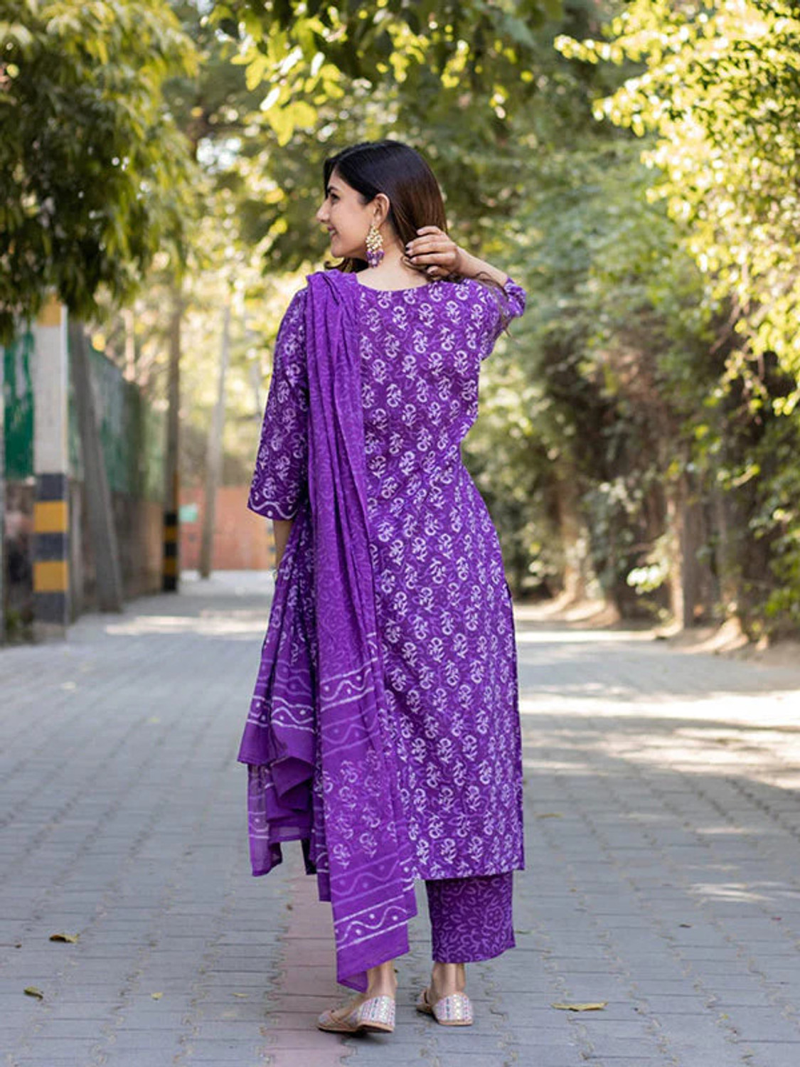 Image of NEW STYLISH Floral Print Kurta, Trouser /Pant & Dupatta Set