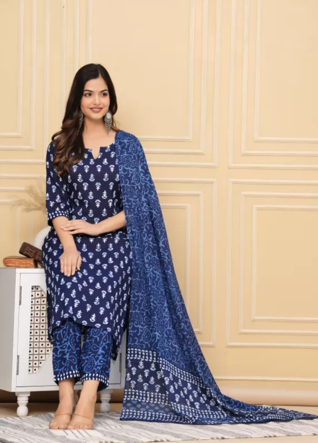 Image of NEW STYLISH Floral Print Kurta, Trouser /Pant & Dupatta Set