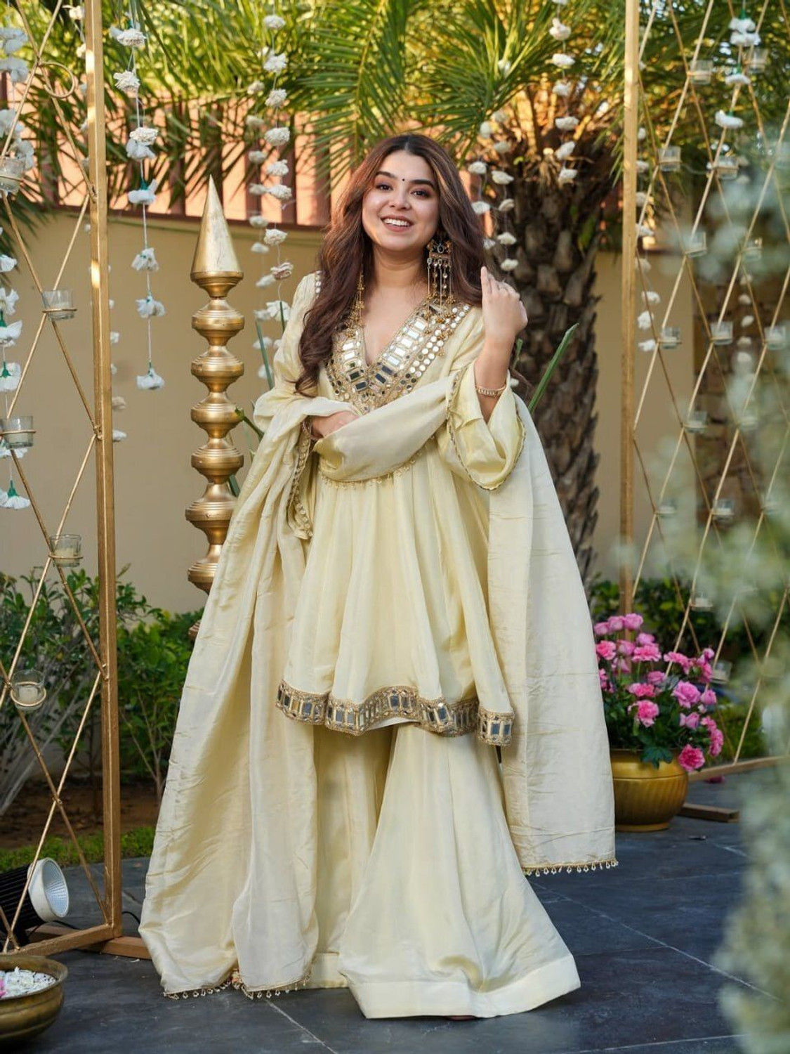 Image of SELLBOX Salwar Kurta Dupatta Solid Kurta, Sharara & Dupatta Set