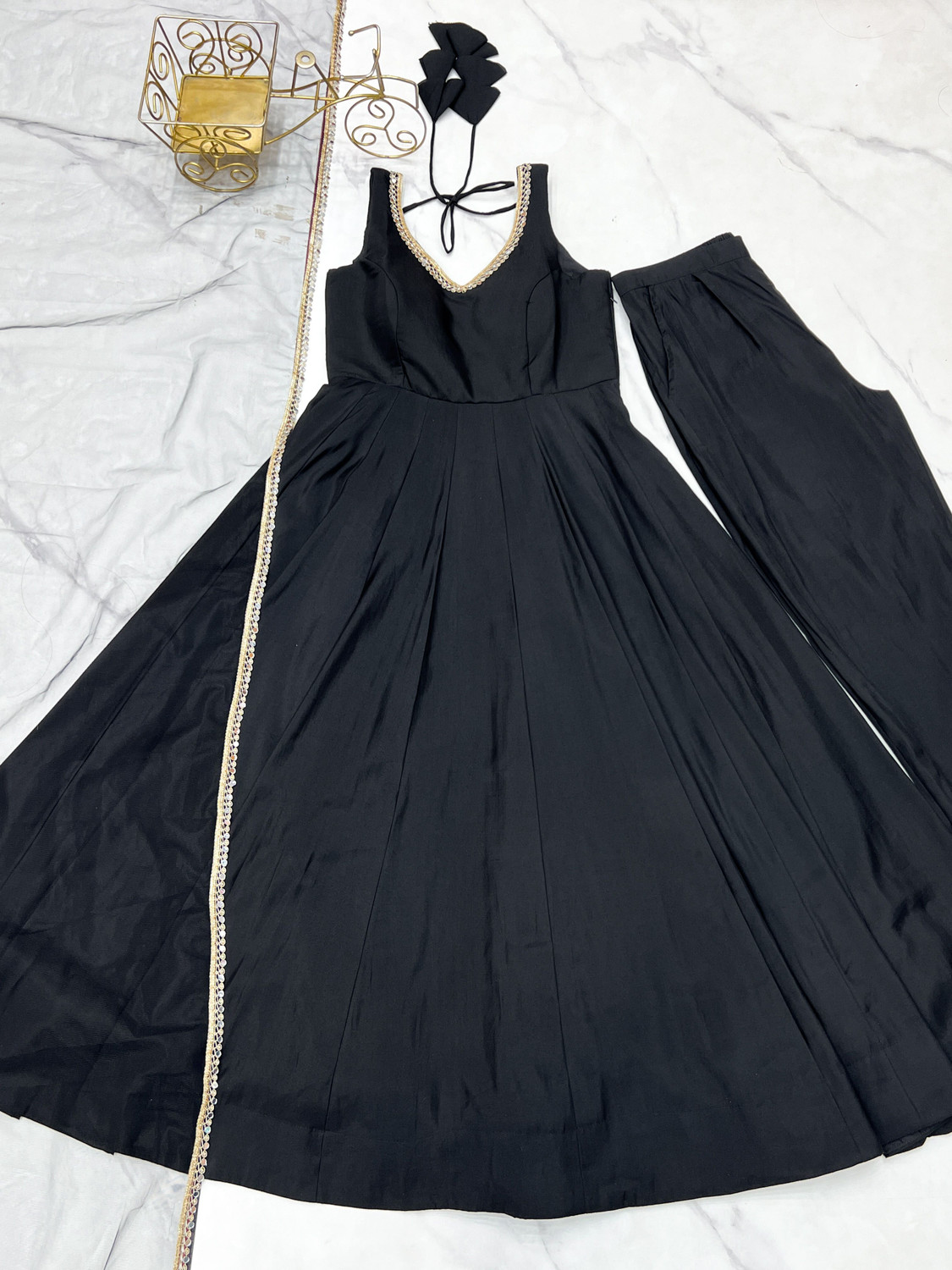 CULTISE Solid, Embellished Anarkali Kurta Set - Image 6