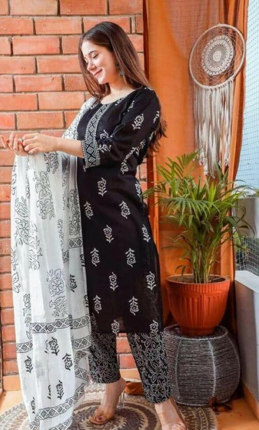 Image of Meetara Creation DEEPIKA Printed Kurta, Palazzo & Dupatta Set