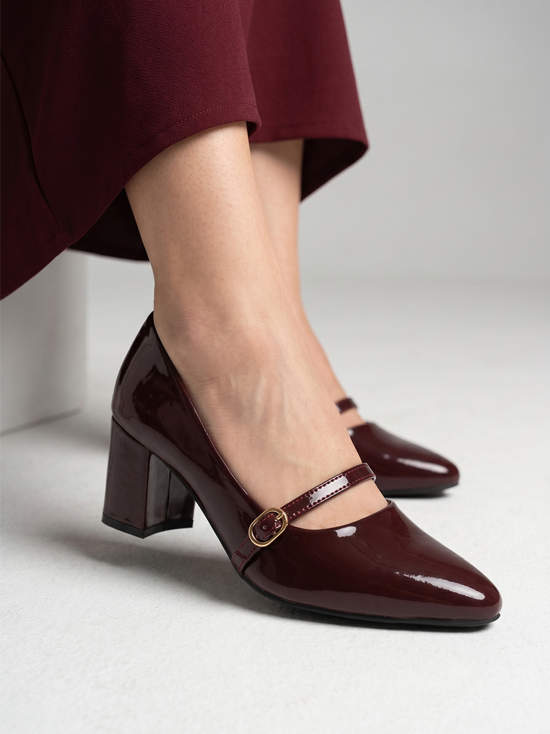 Image of CHINRAAG Women Heels Sandal (Maroon , 8)