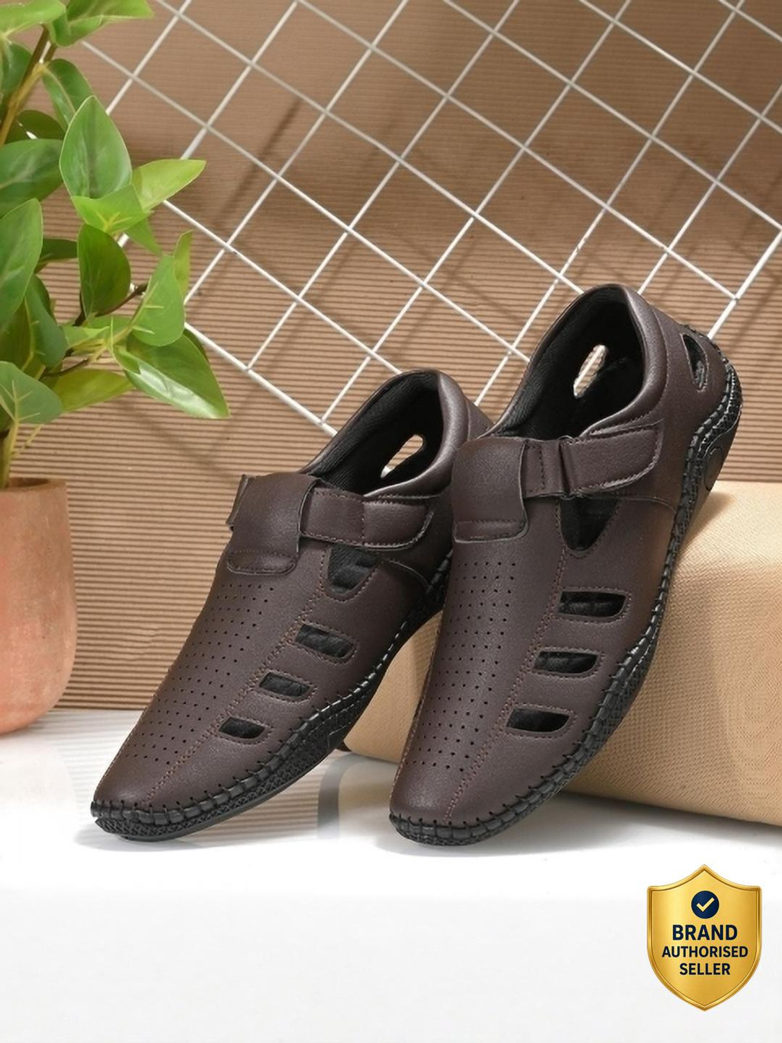 Image of Doctor Health Super Soft Men Men Clogs Orthopedic | Super Soft, Anti Skid, Supportive Walking Footwear Clogs Sandal (Black , 6)