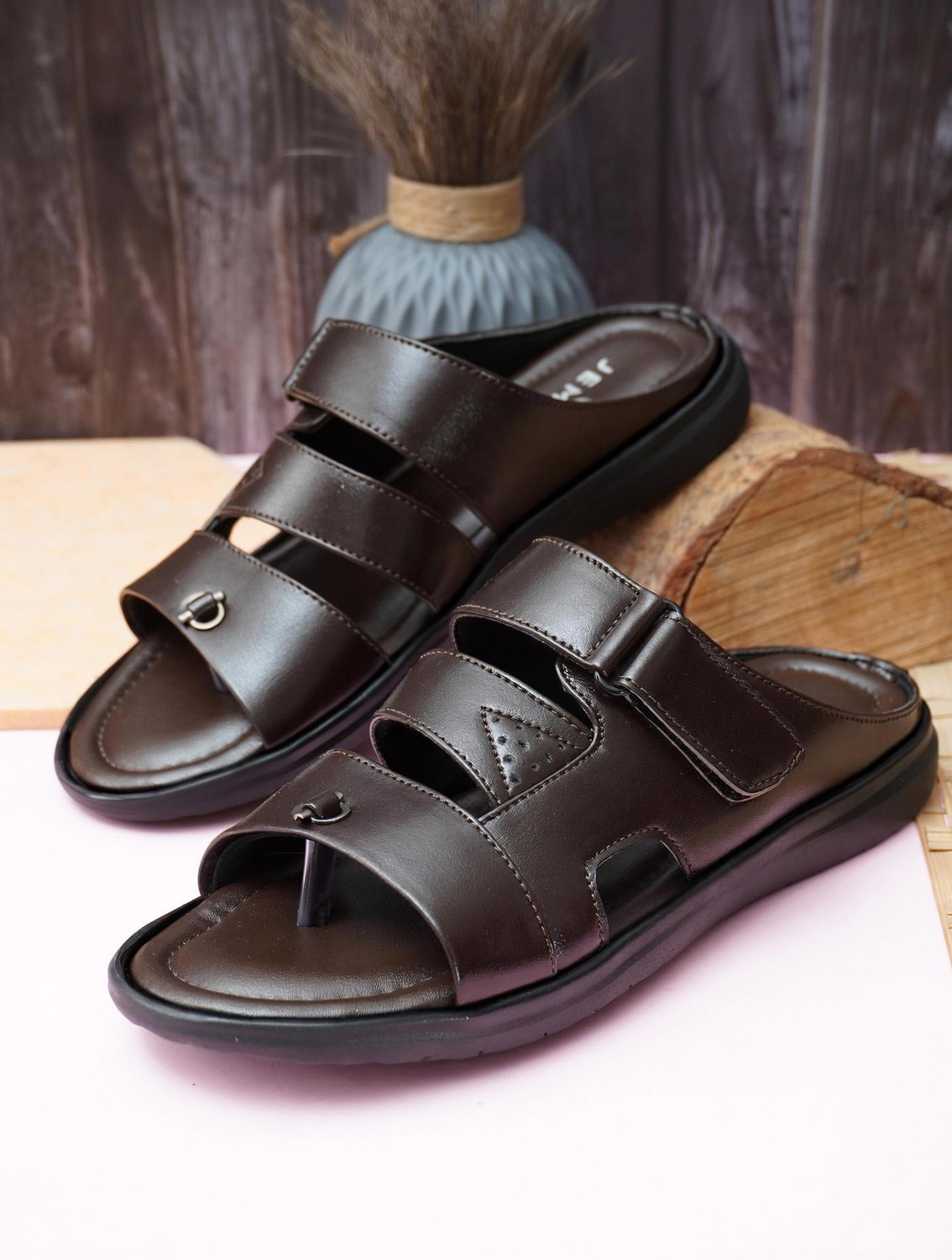 Image of GAUTAMFIT Men Sandal (Black , 8)