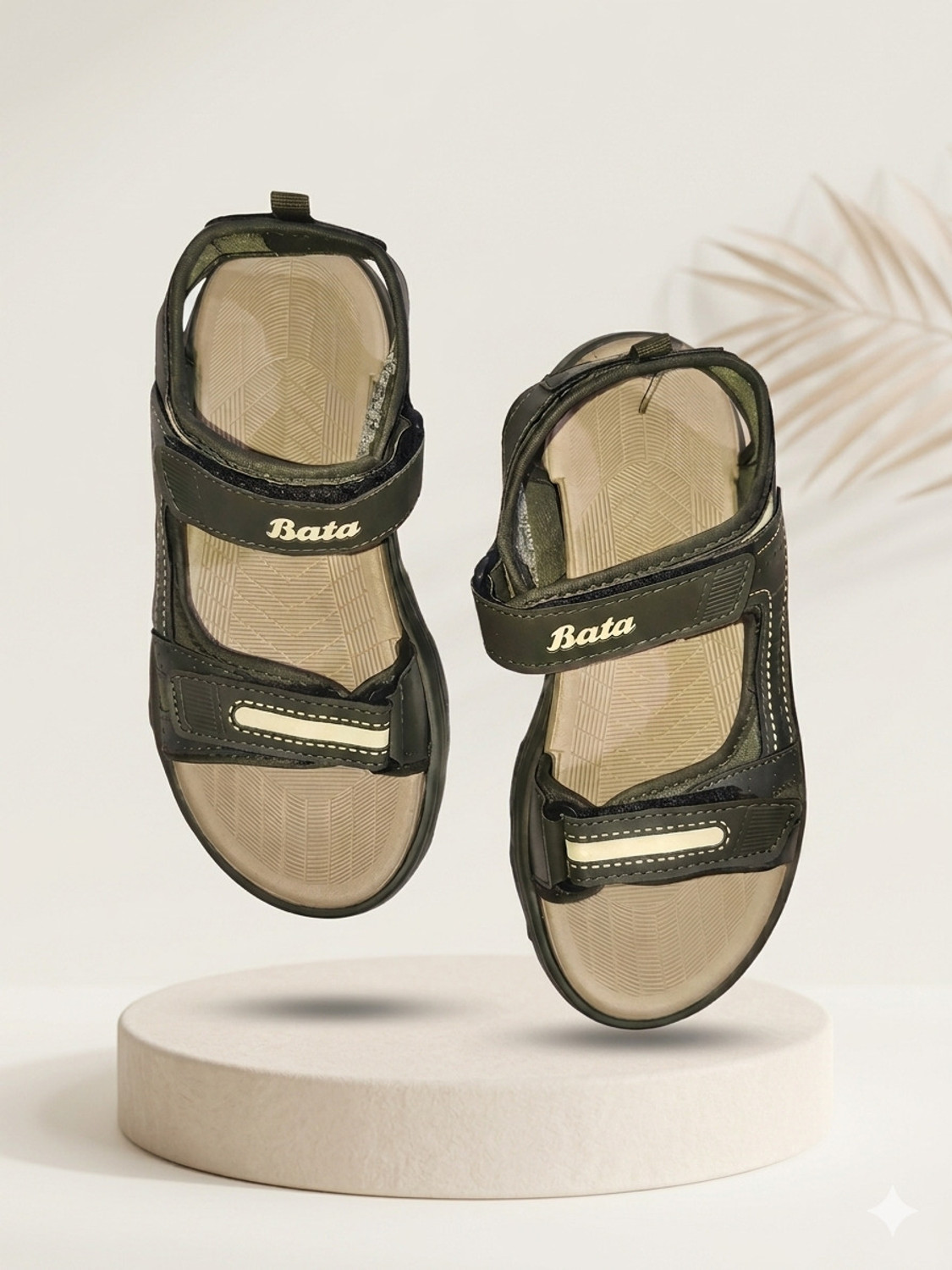 Image of Cult Men TerraLoop Sandal (Olive , 6)