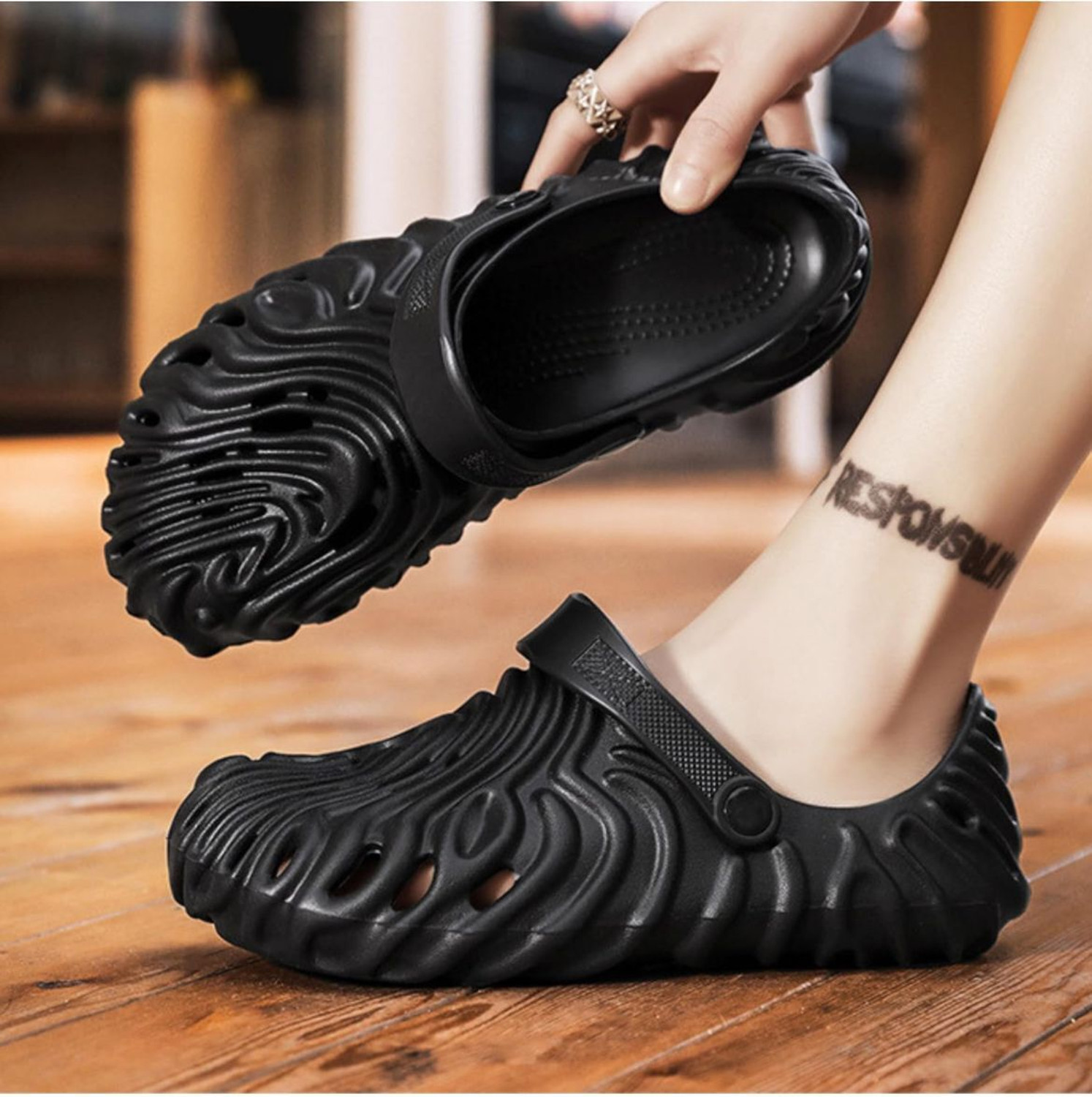Image of Vyzion X Men Clogs Sandal (Black , 8)