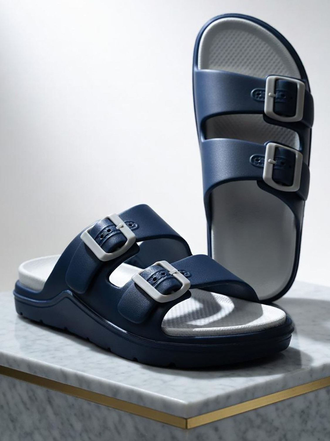 Image of Lakhani Aashirwad Men Sandal (Navy , 10)