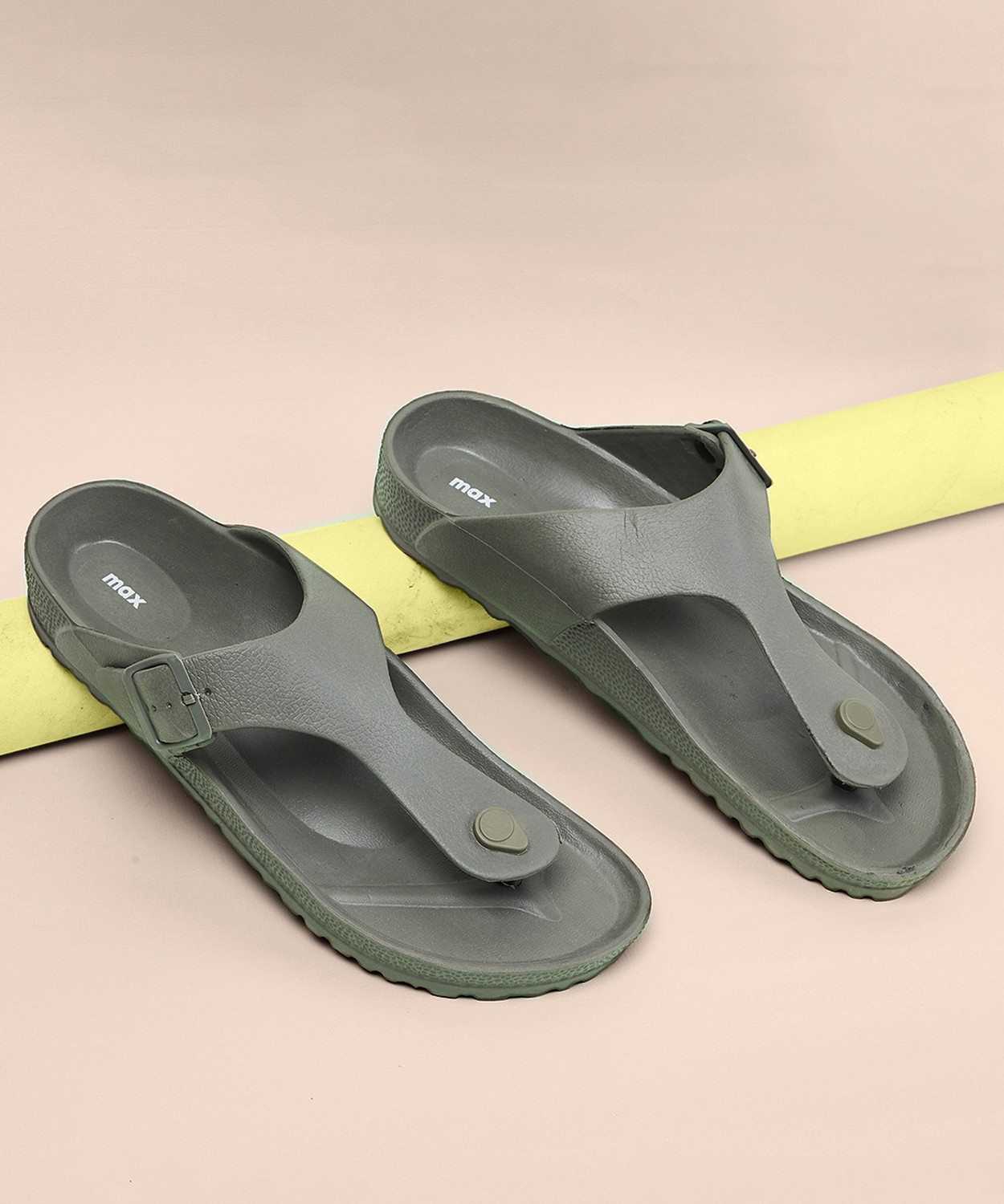 Image of BIRKENSTOCK Men Sandal (Black , 8)